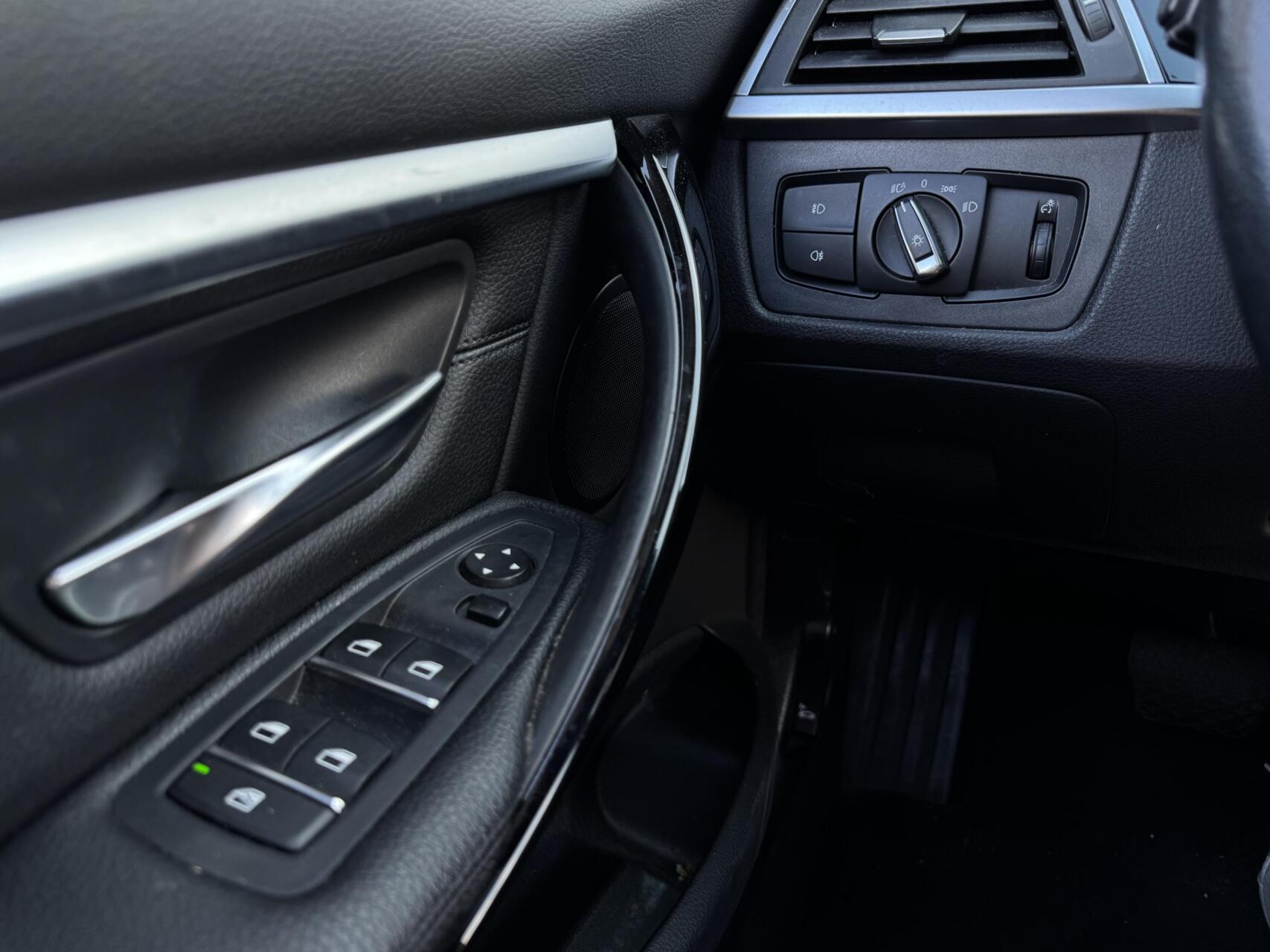 Foto van BMW 320d Efficient Dynamics