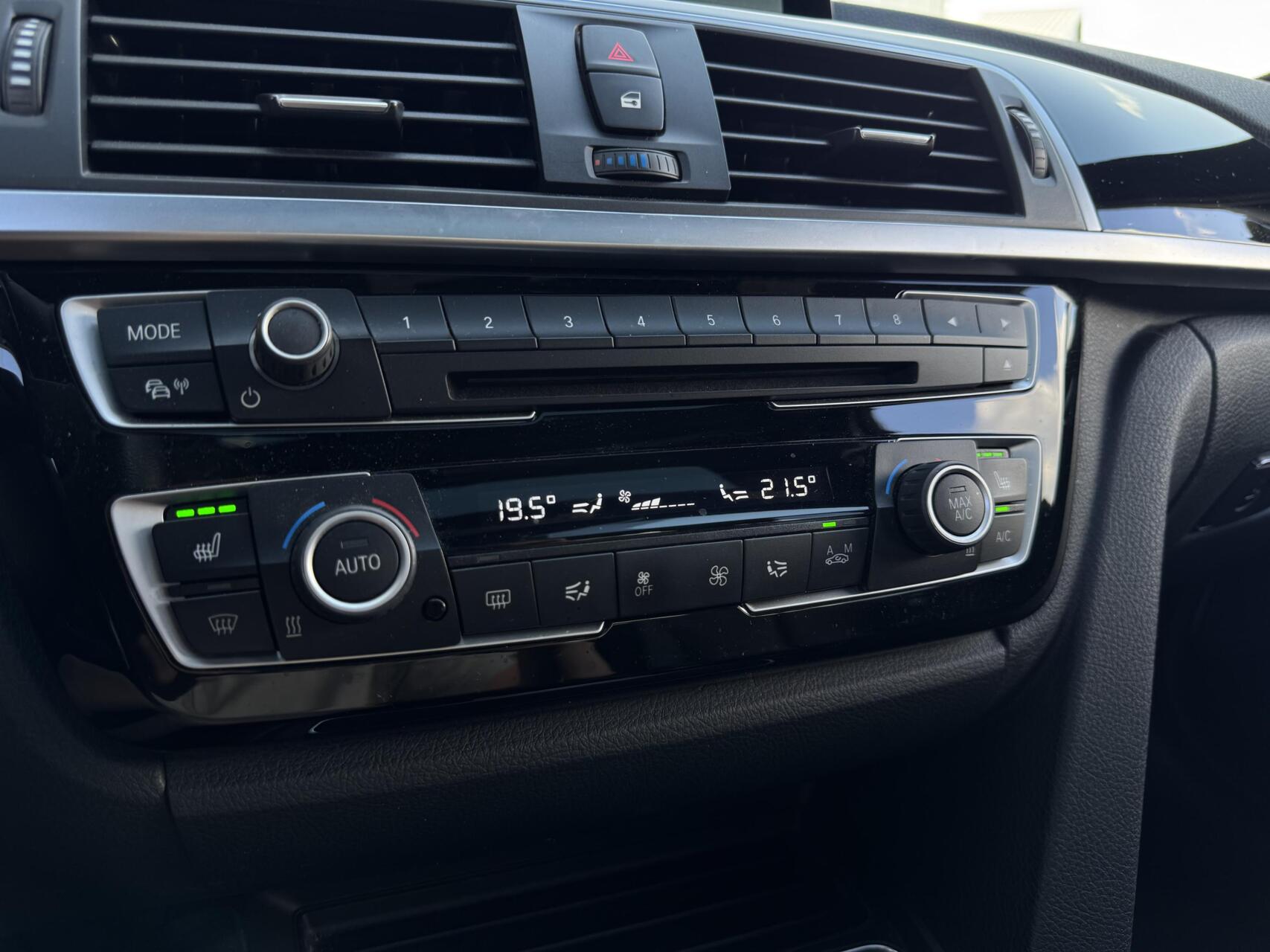 Foto van BMW 320d Efficient Dynamics
