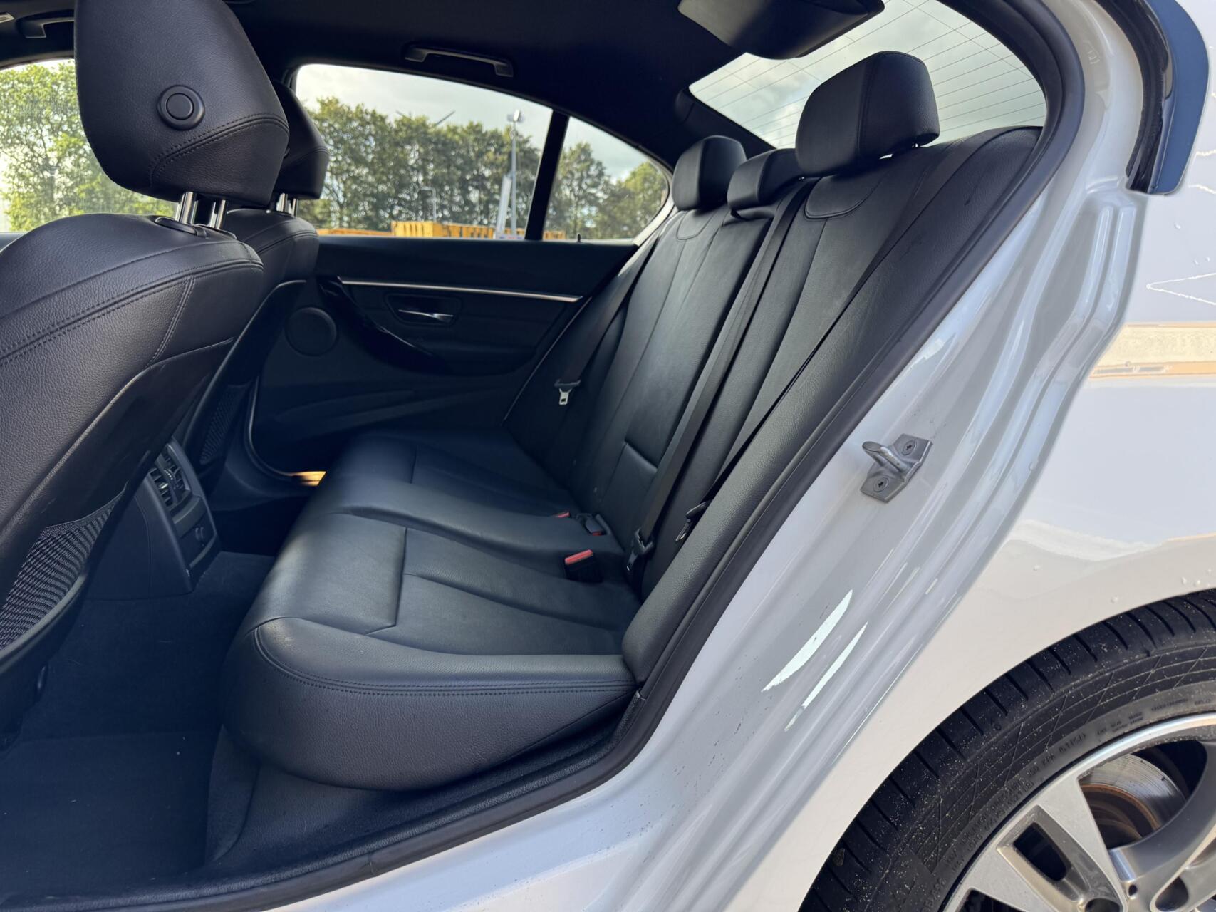 Foto van BMW 320d Efficient Dynamics