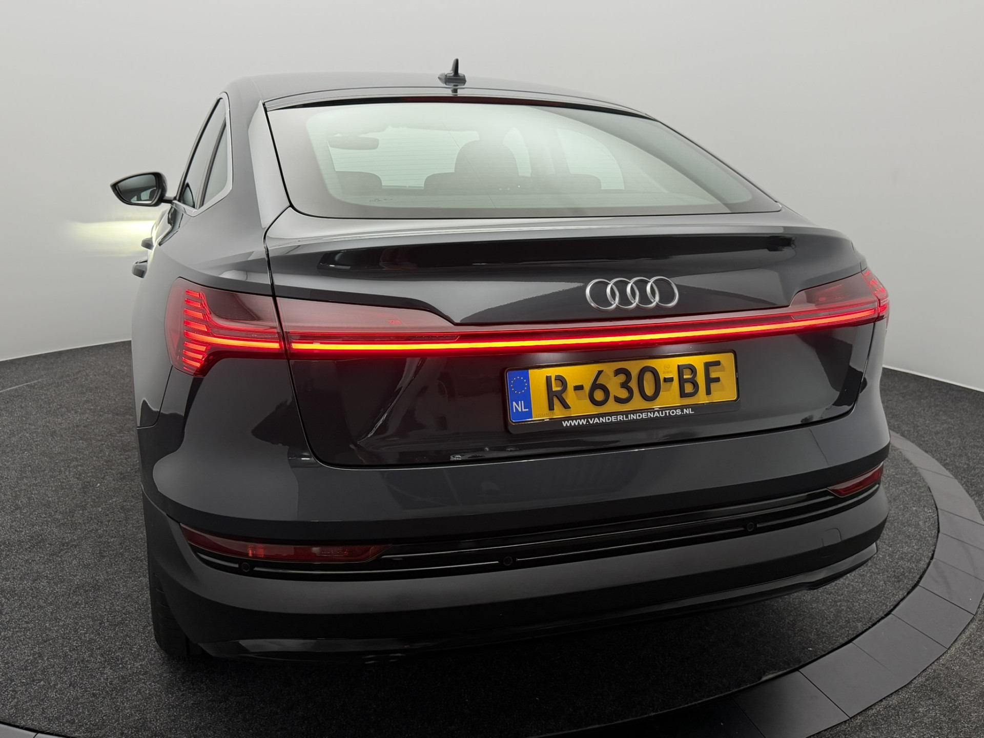 Foto van Audi E-tron Sportback 55