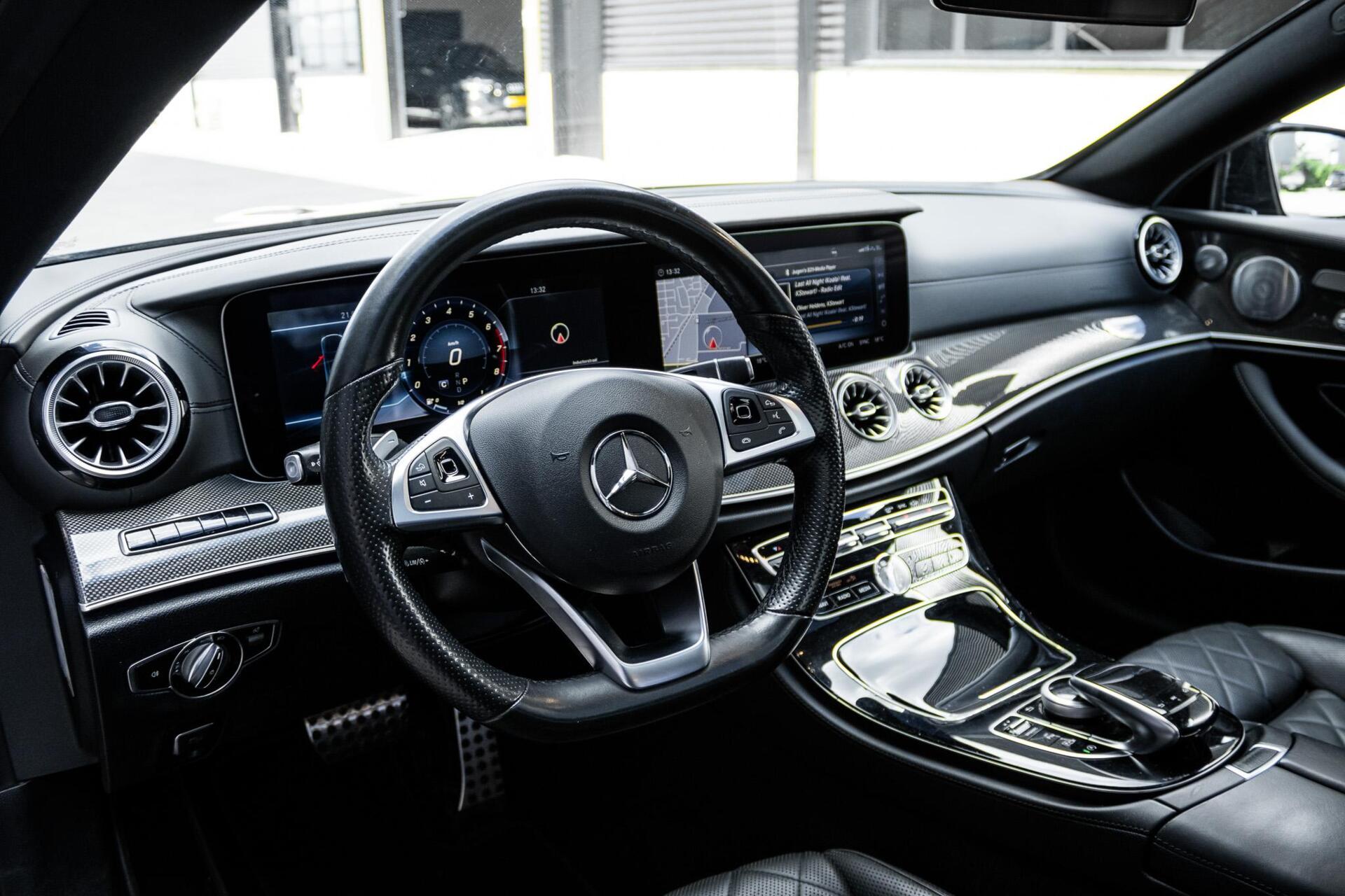 Foto van Mercedes-Benz E 300