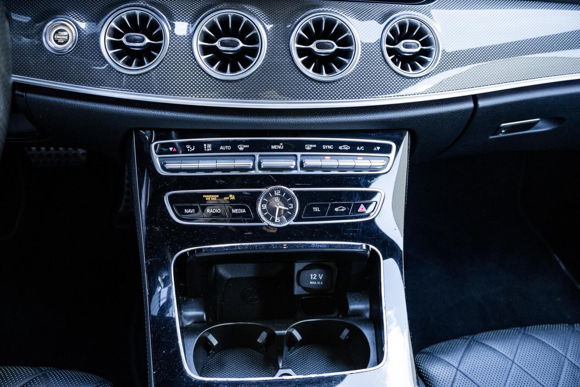 Foto van Mercedes-Benz E 300