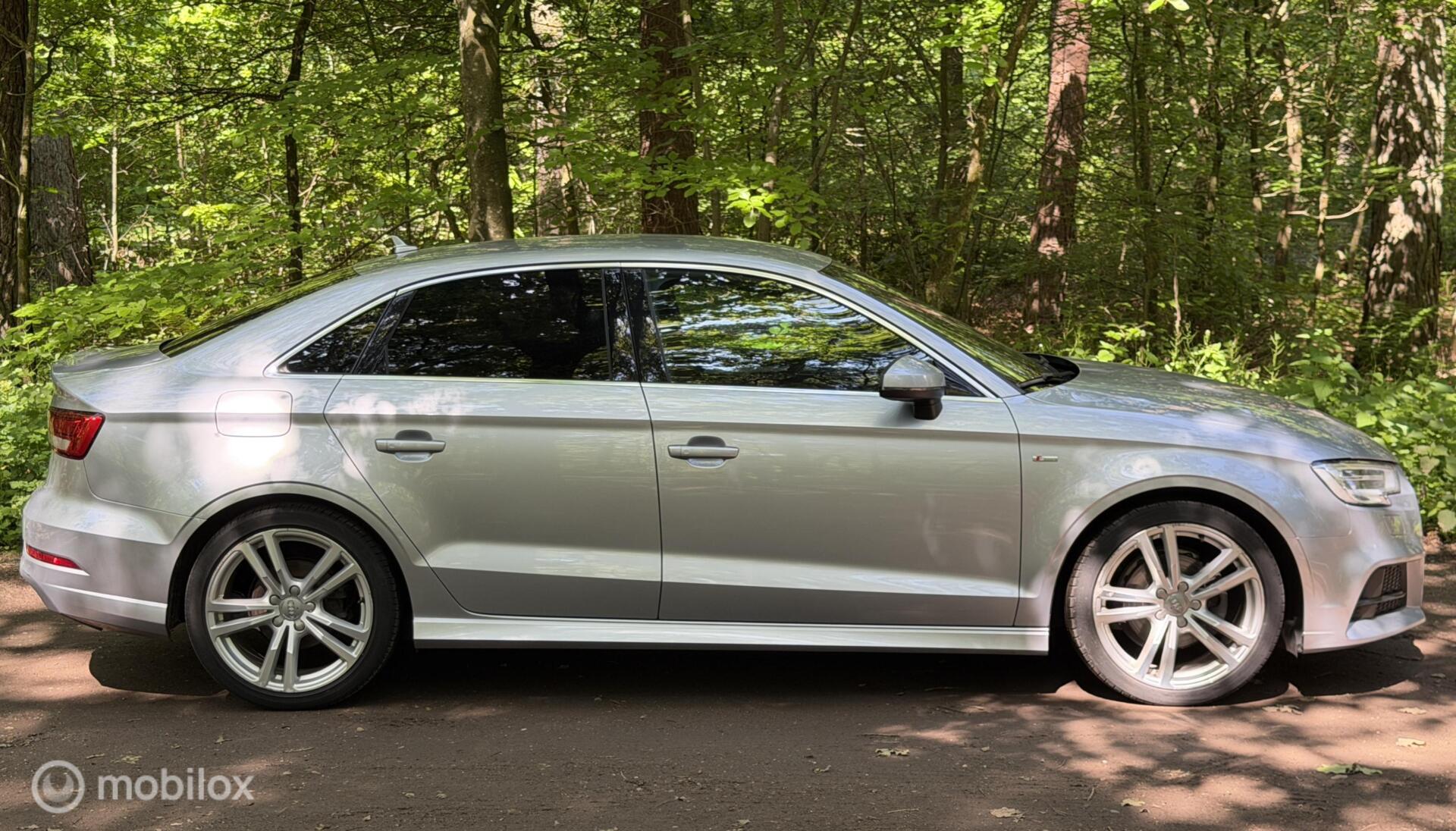 Foto van Audi A3 Limousine