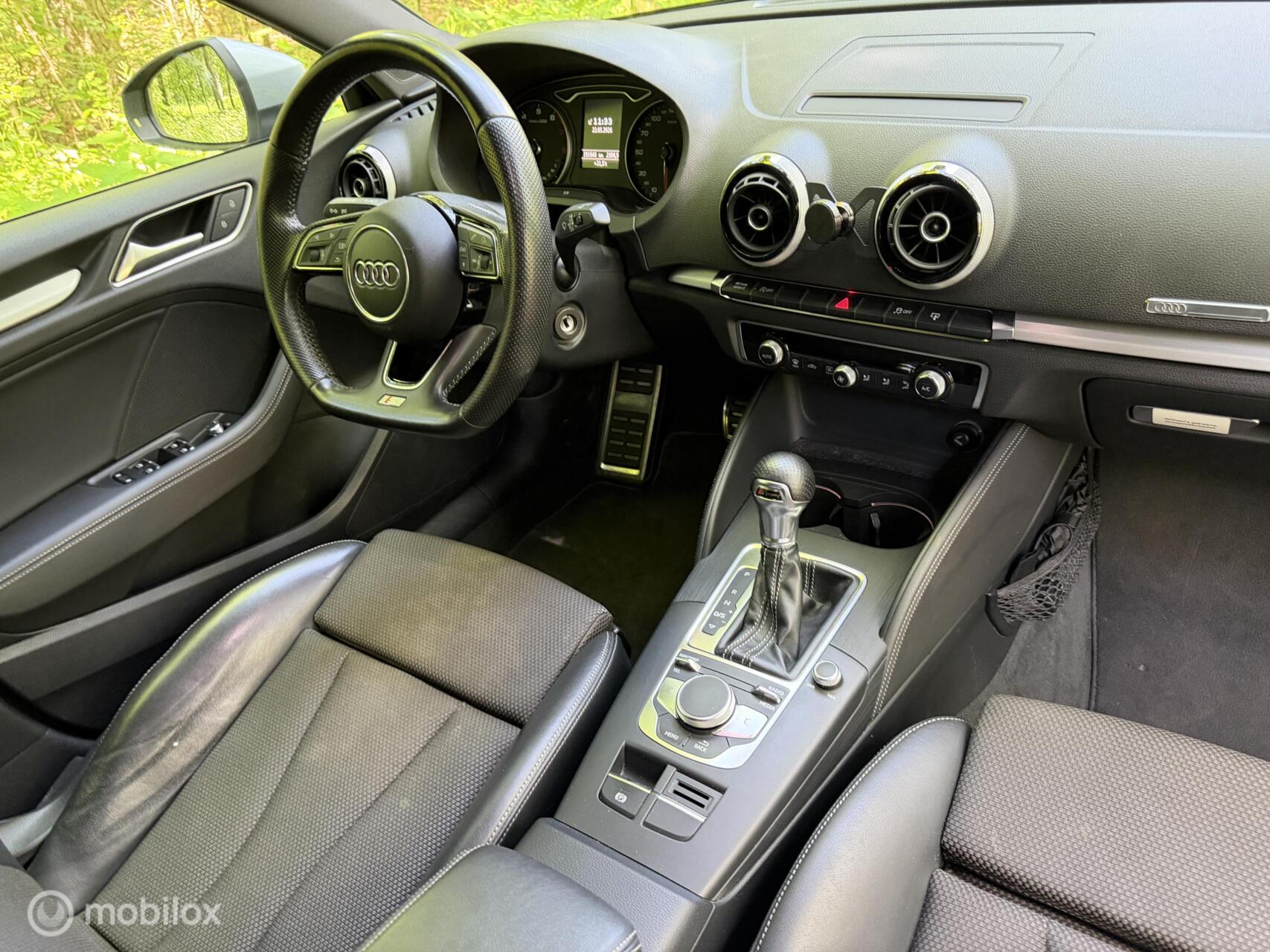 Foto van Audi A3 Limousine
