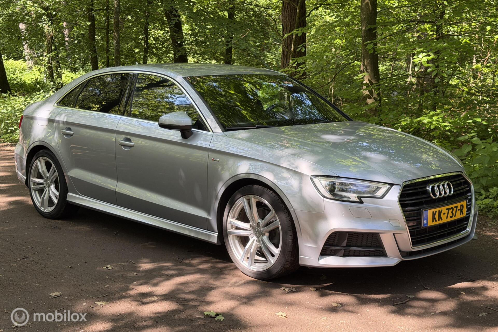 Audi A3 Limousine 1.4 TFSI CoD Sport ProLine S Led Ad Cruise 2016 - voorkant