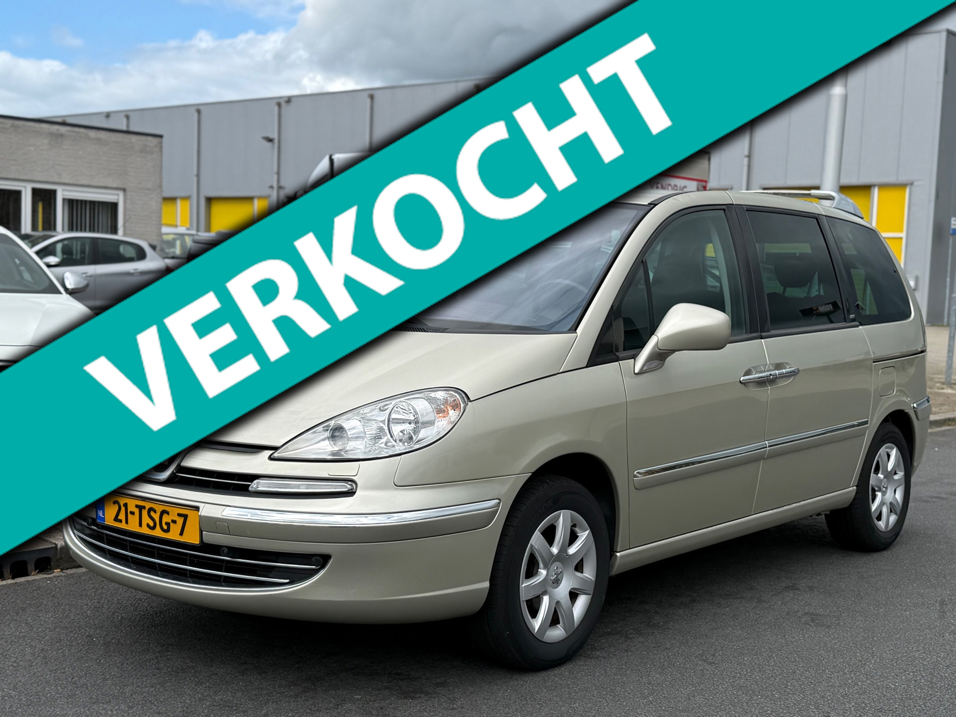 Peugeot 807 2.0 HDiF ST Navi|Leder| Trekhaak! 2012 - voorkant