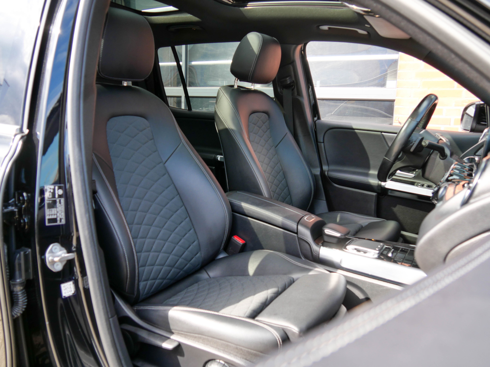 Foto van Mercedes-Benz GLB 200