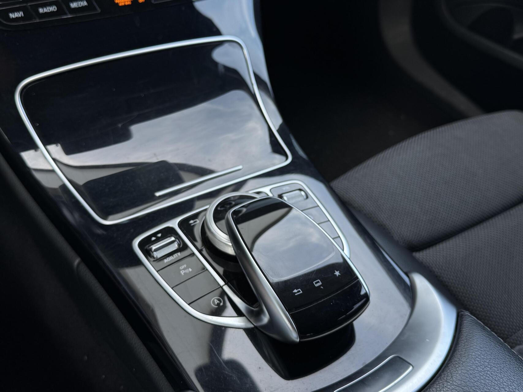 Foto van Mercedes-Benz C 200 Bluetec