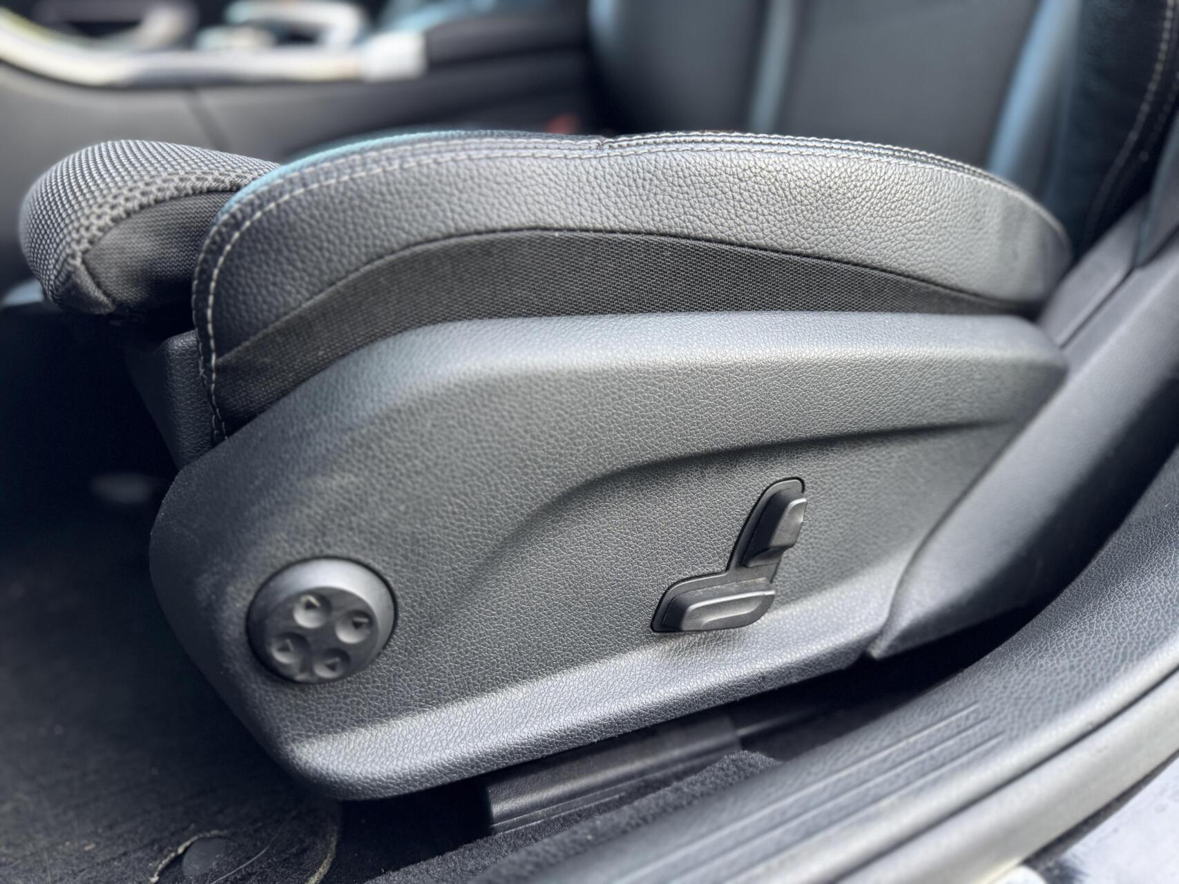 Foto van Mercedes-Benz C 200 Bluetec
