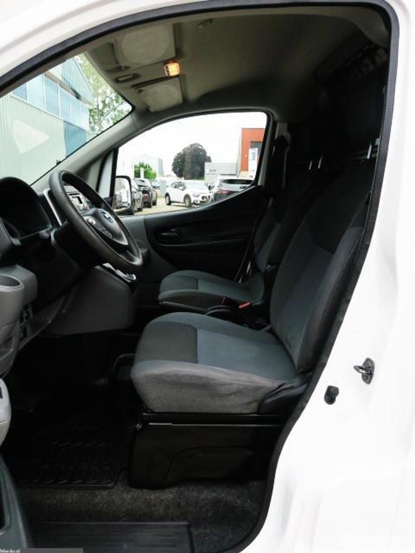 Foto van Nissan Nissan E-nv200
