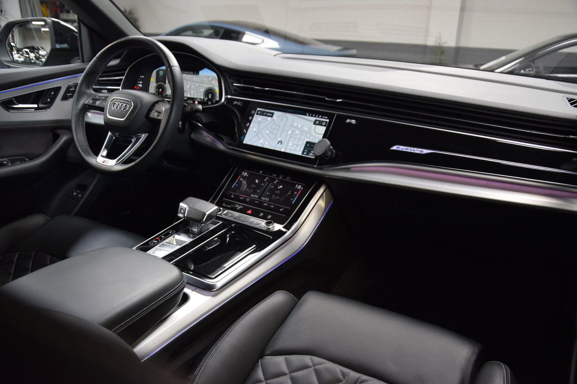 Foto van Audi Q8 55 TFSI E
