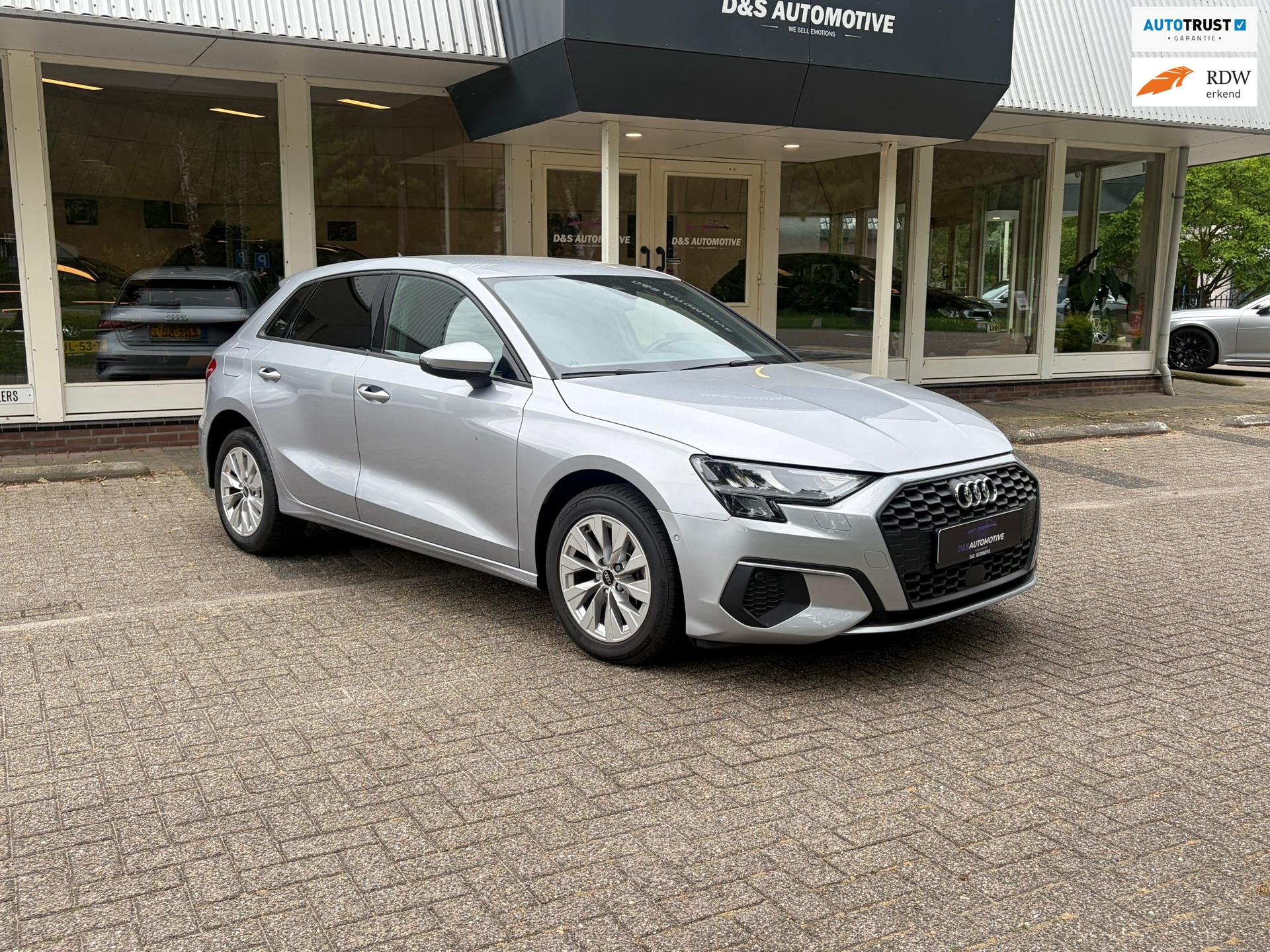 Audi A3 40 TFSIe 40 TFSI e Edition Keyless/stoelv/dcc 2022 - voorkant