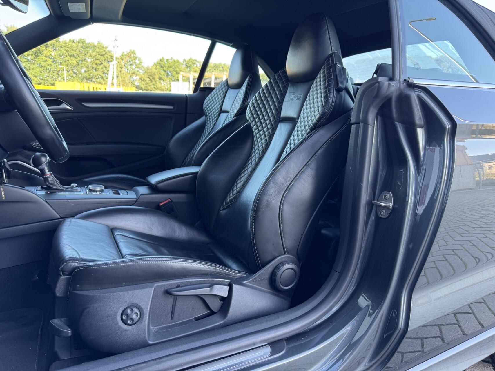 Foto van Audi S3 Cabriolet