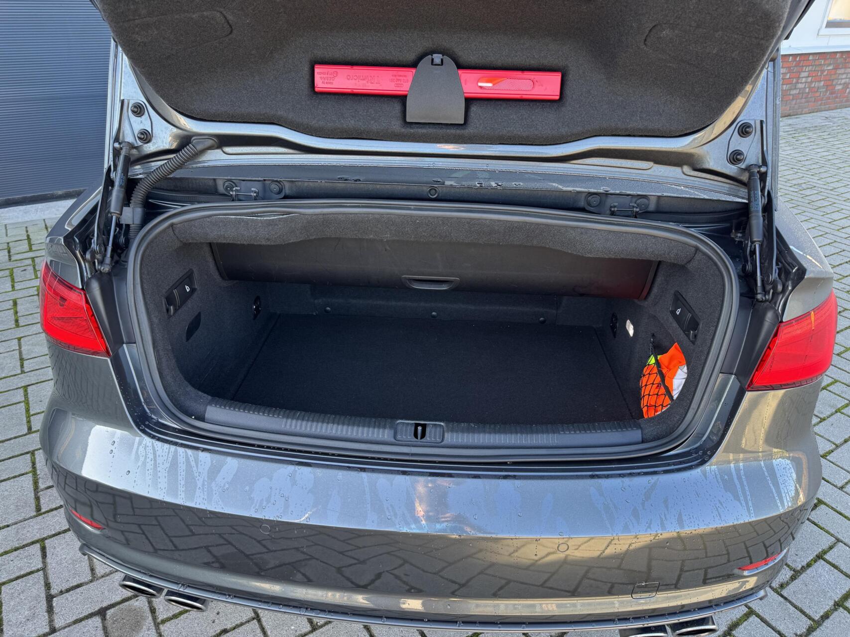 Foto van Audi S3 Cabriolet