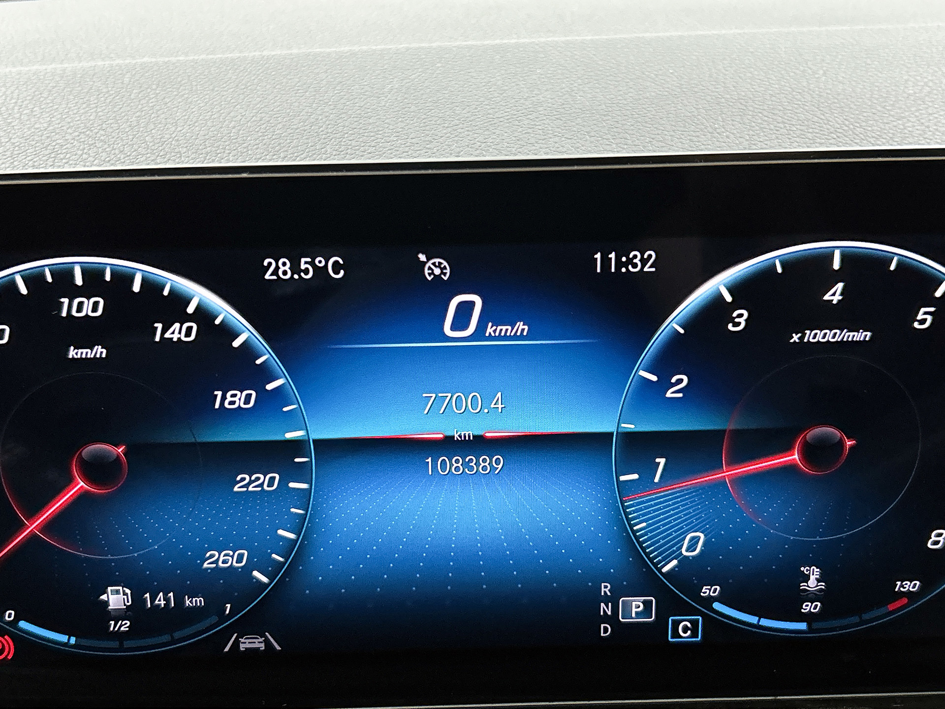 Foto van Mercedes-Benz GLB