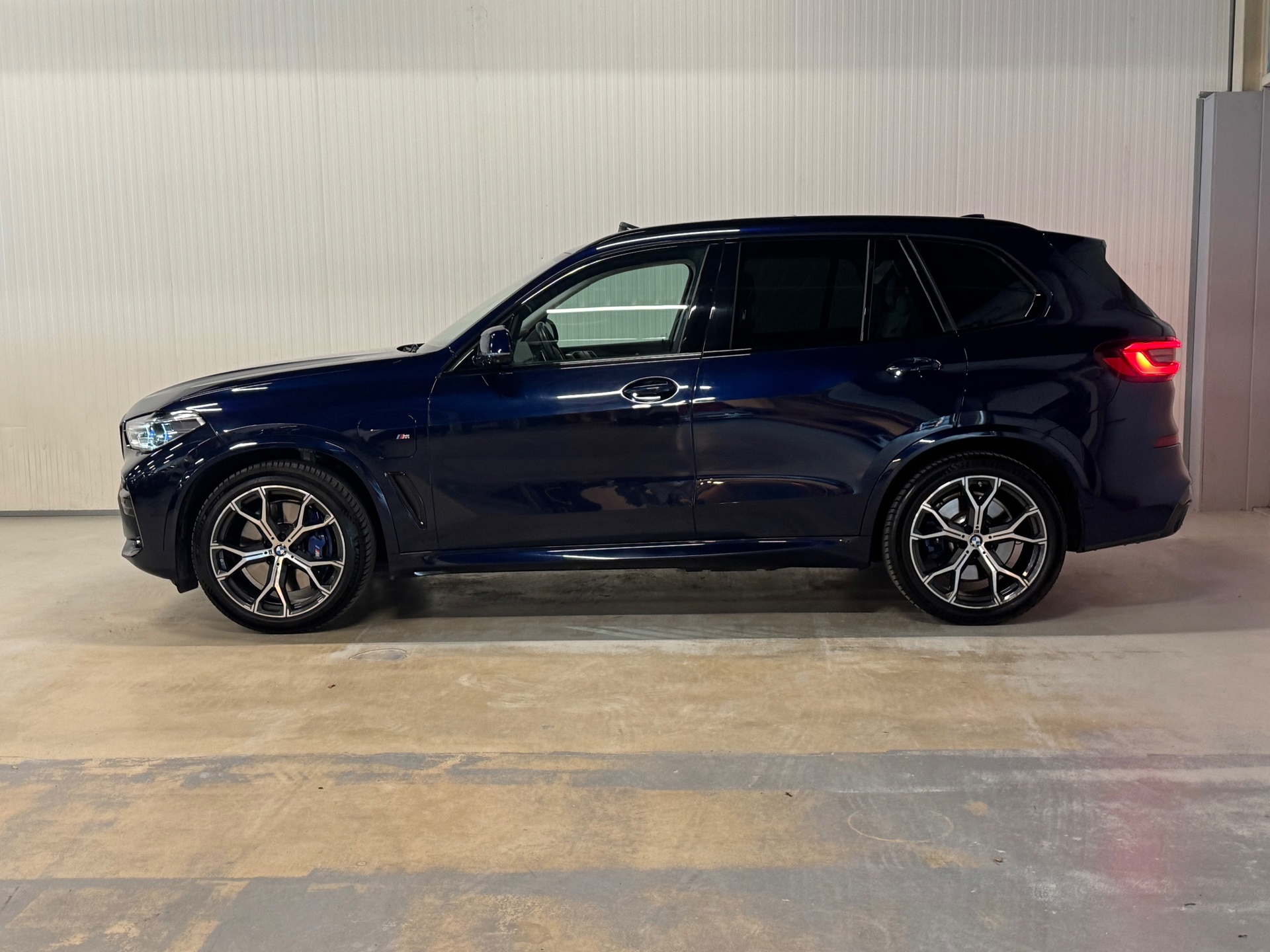 Foto van BMW X5 Xdrive45e