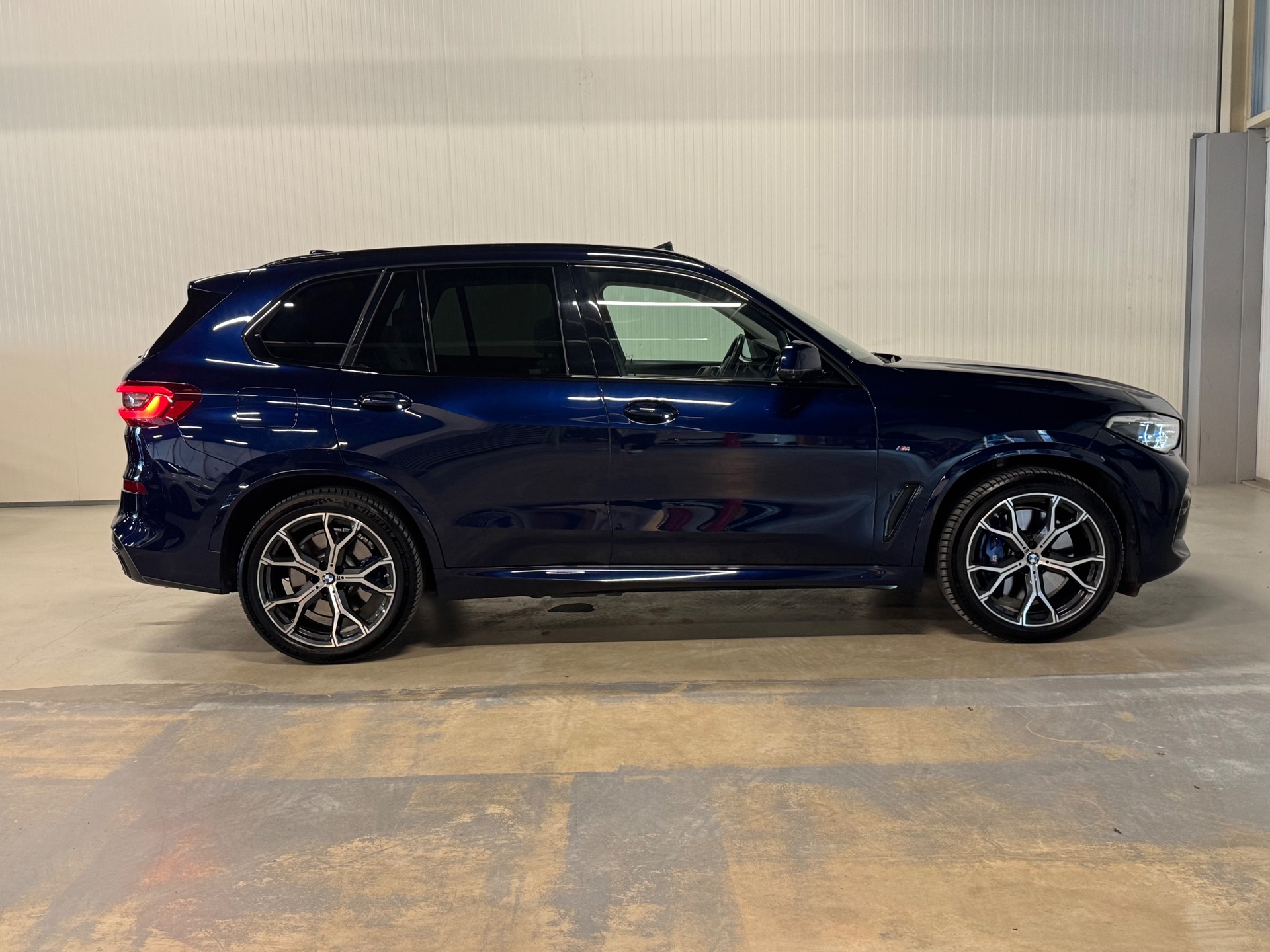 Foto van BMW X5 Xdrive45e