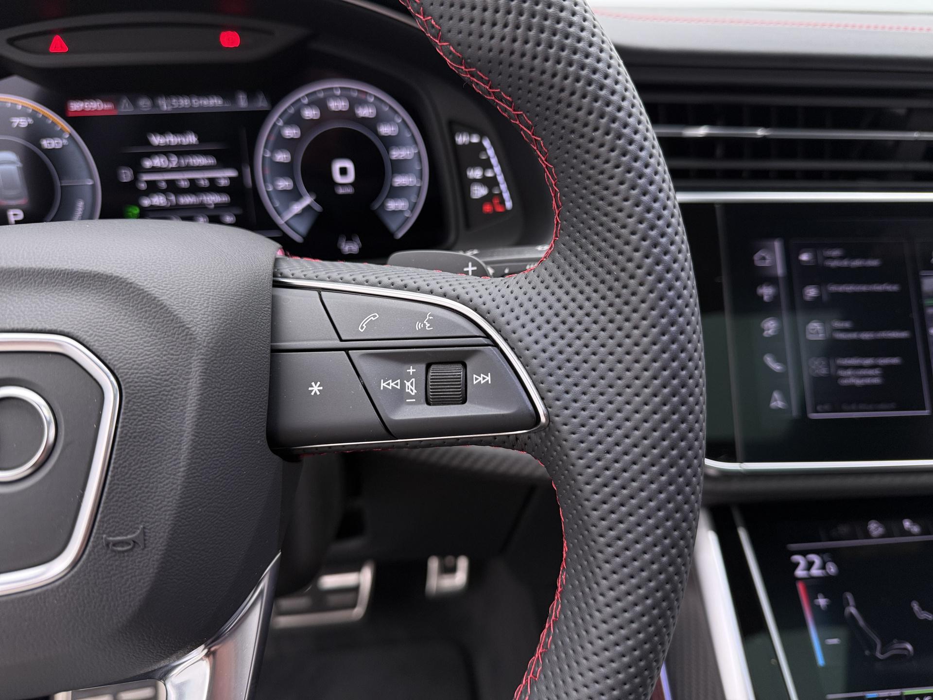 Foto van Audi Q8 60 TFSI E
