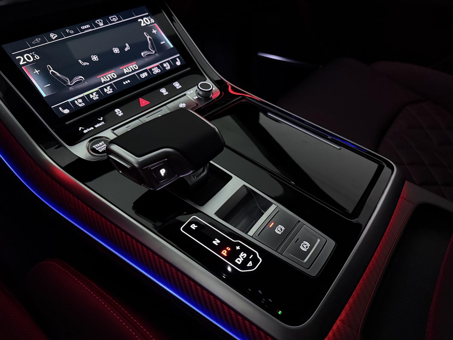 Foto van Audi Q8 60 TFSI E
