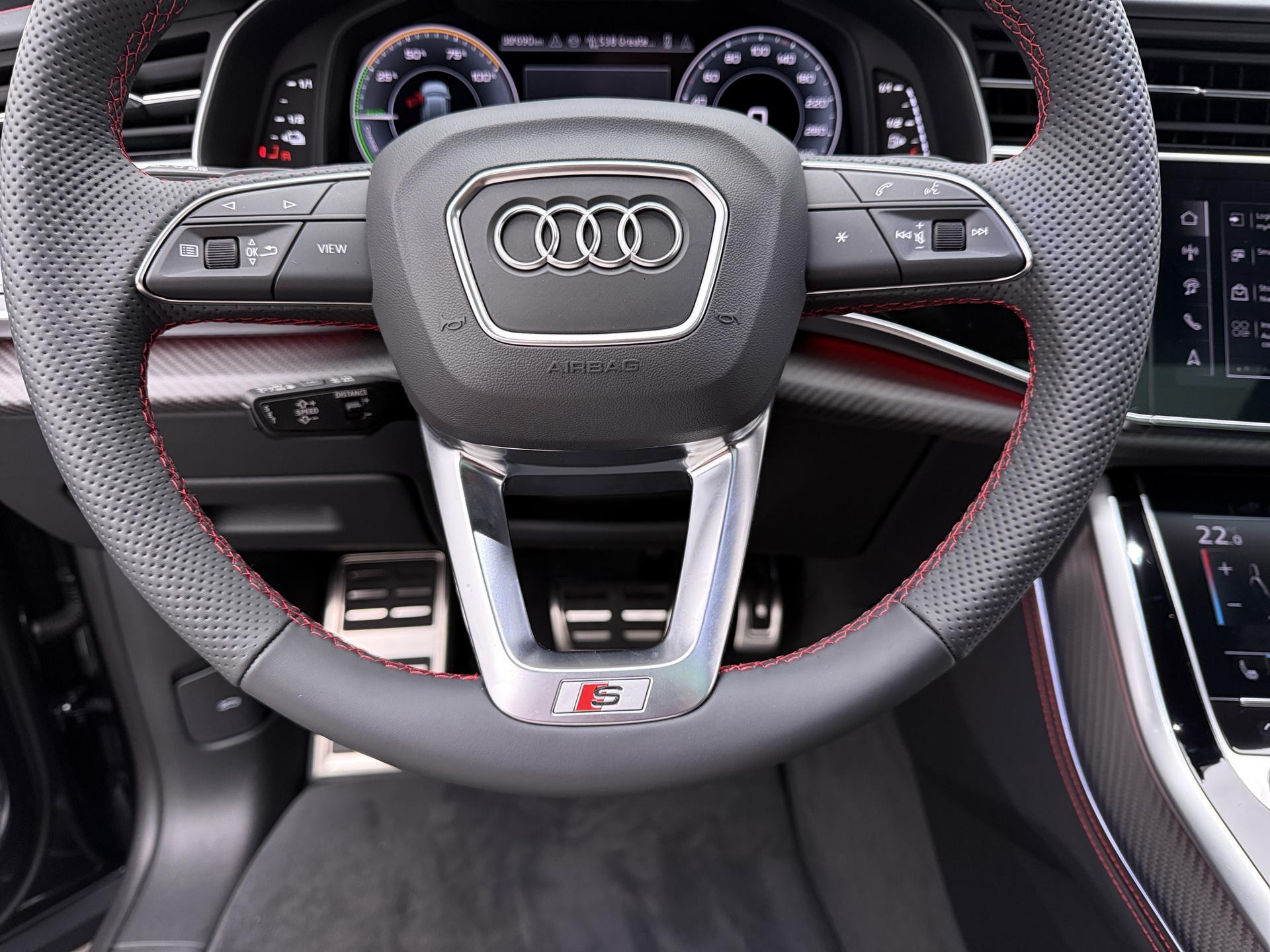 Foto van Audi Q8 60 TFSI E