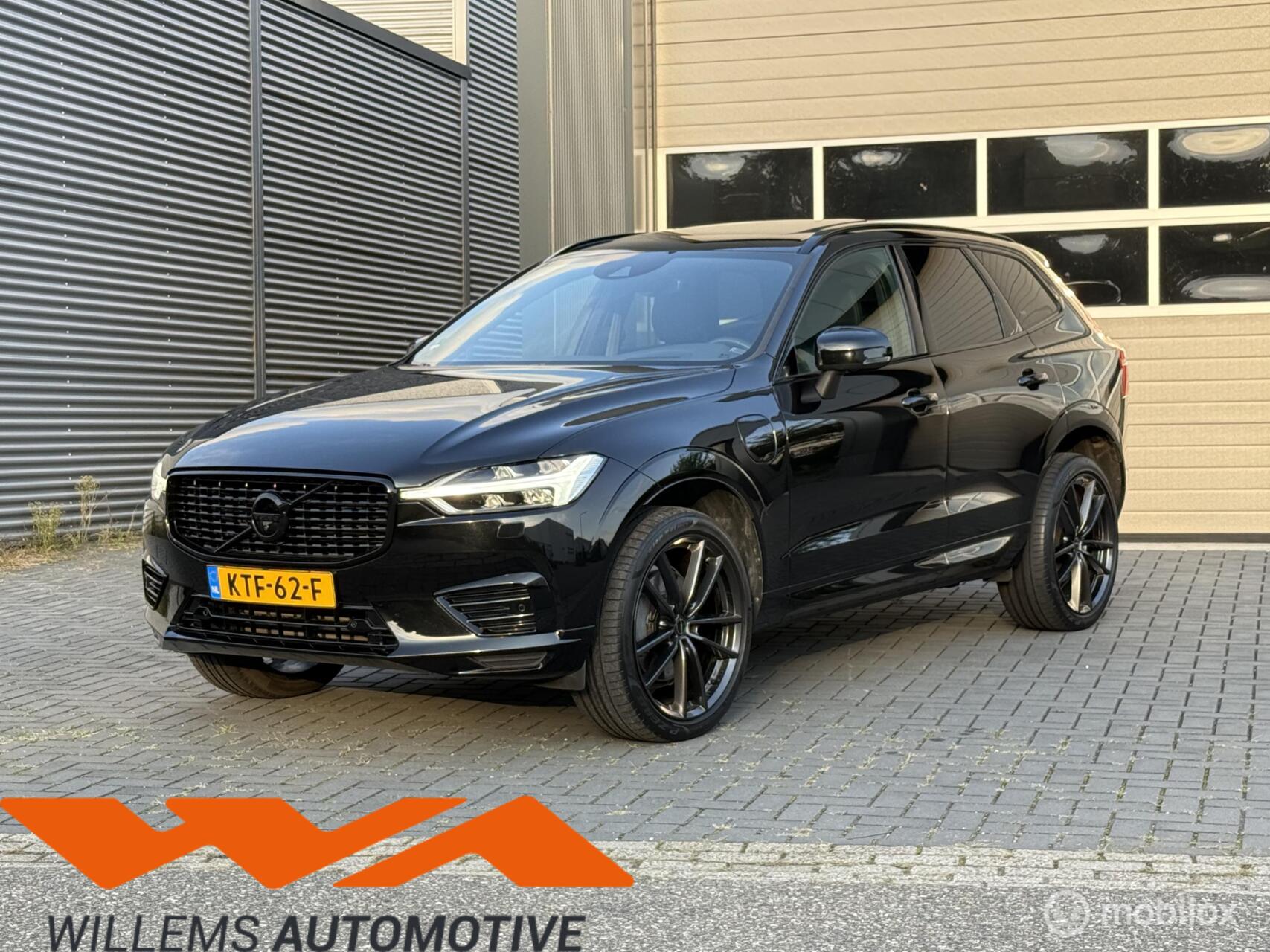 Volvo Xc60 T8 Twin Engine 2.0 Recharge T8 AWD R-Design Pano|Luchtv|H&K|21' 2020 - voorkant