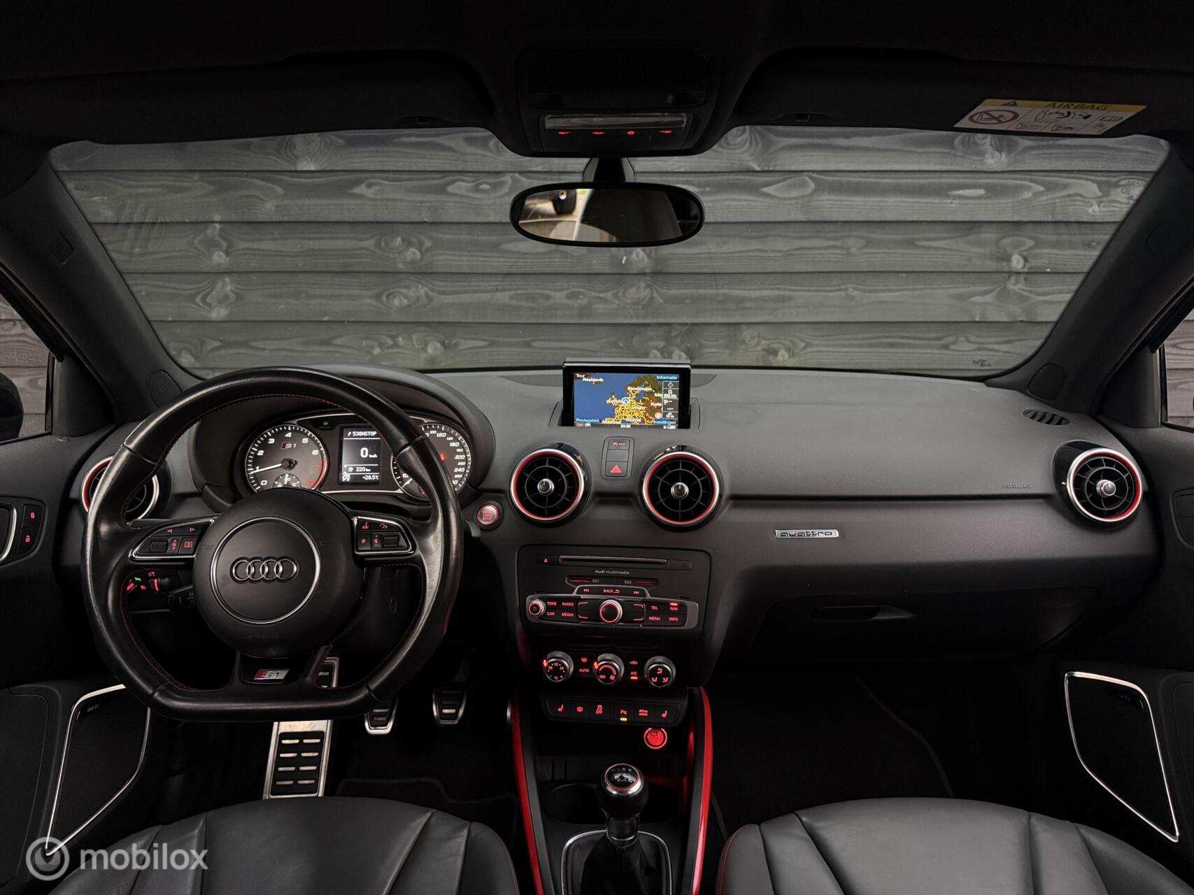 Foto van Audi S1 Sportback