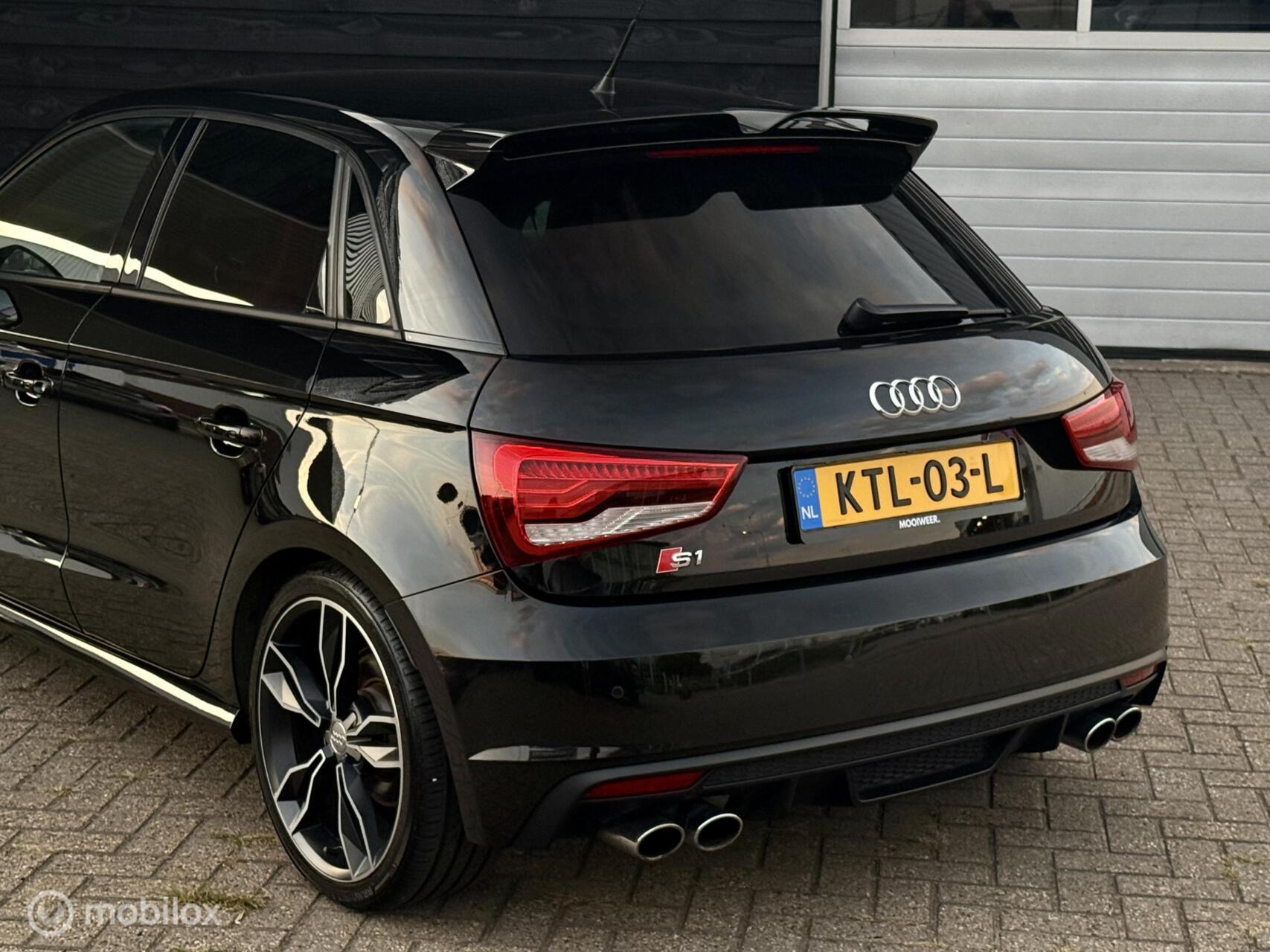 Foto van Audi S1 Sportback