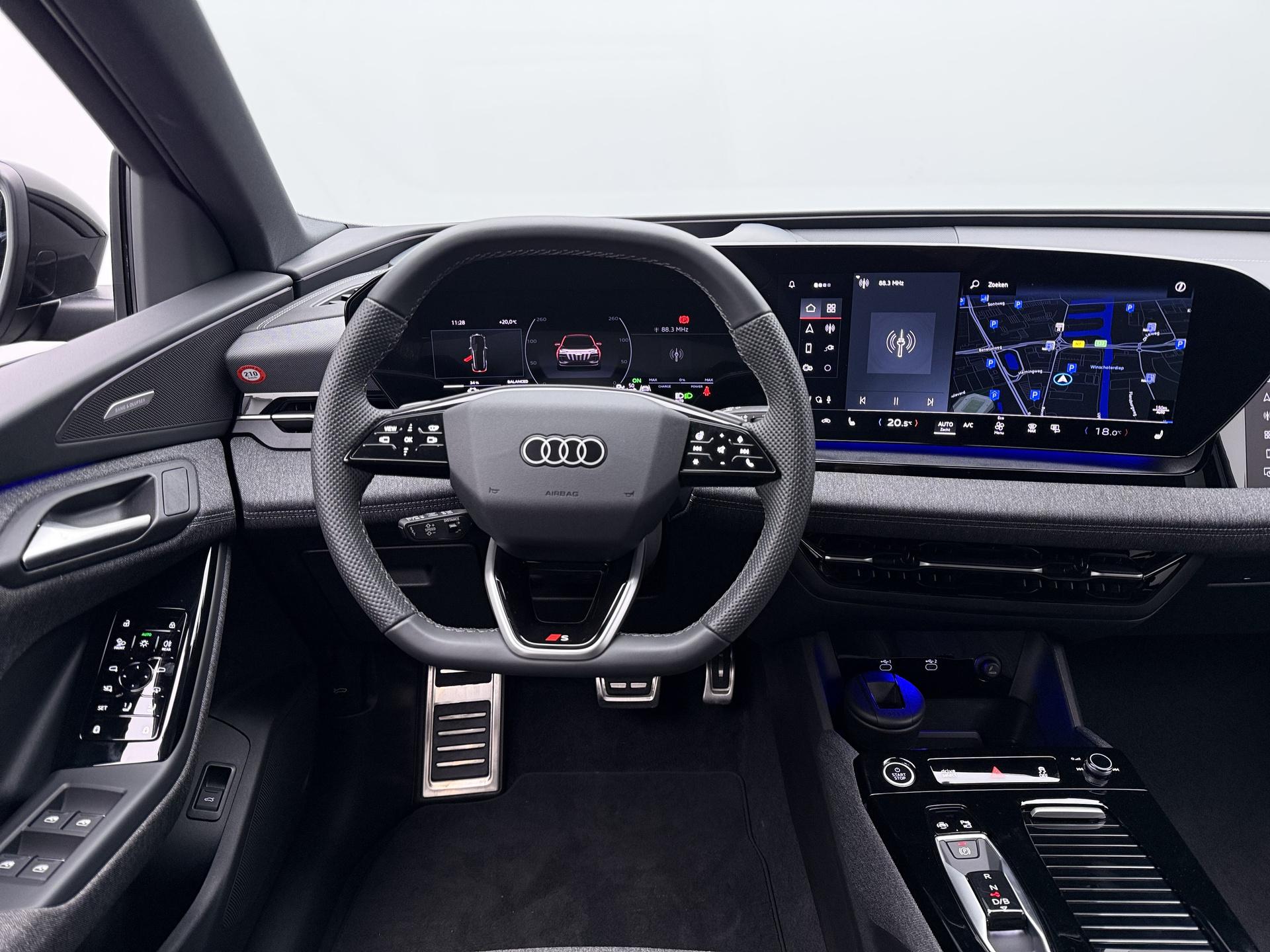 Foto van Audi Q6 Suv E-tron Quattro