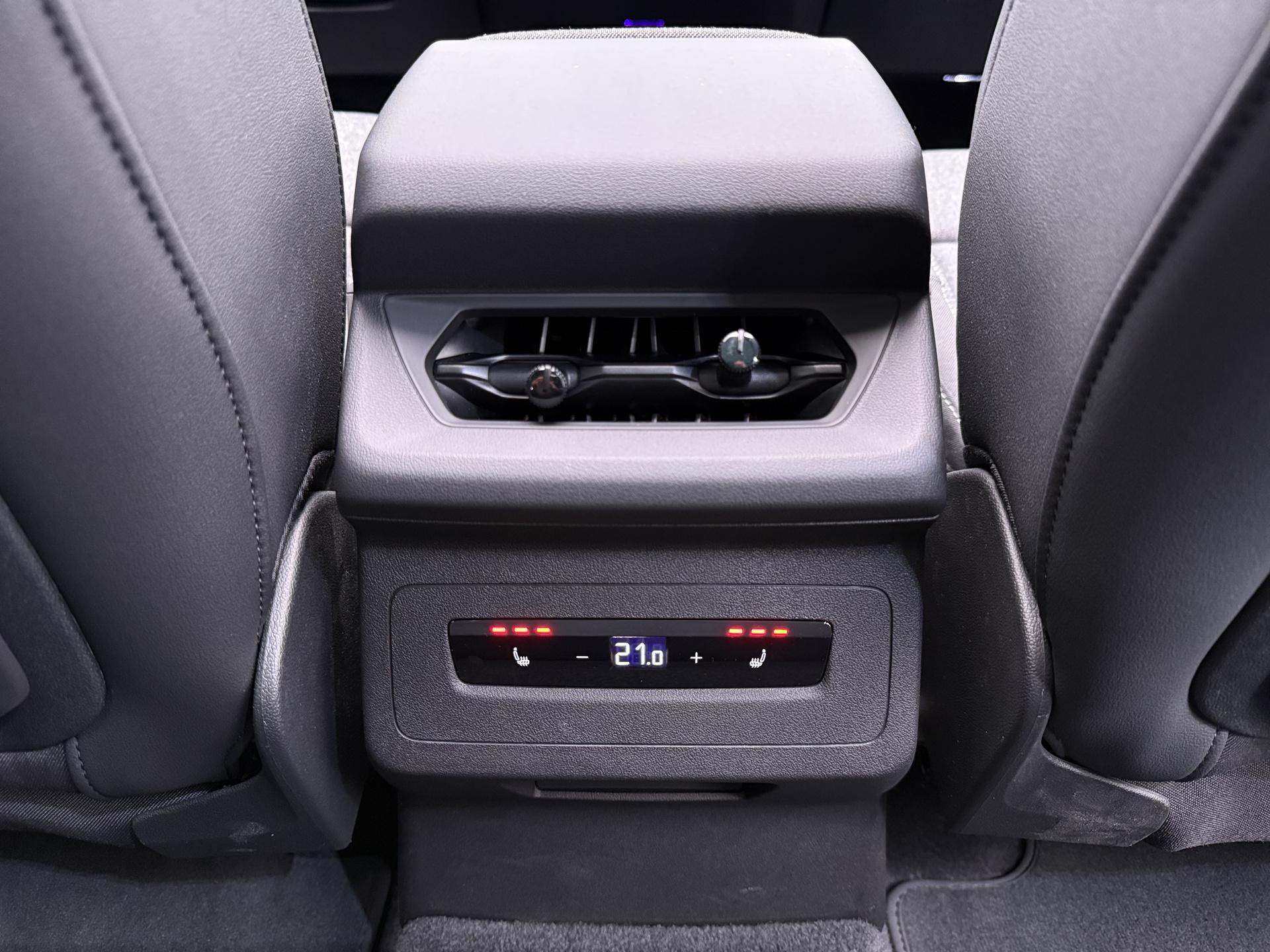Foto van Audi Q6 Suv E-tron Quattro