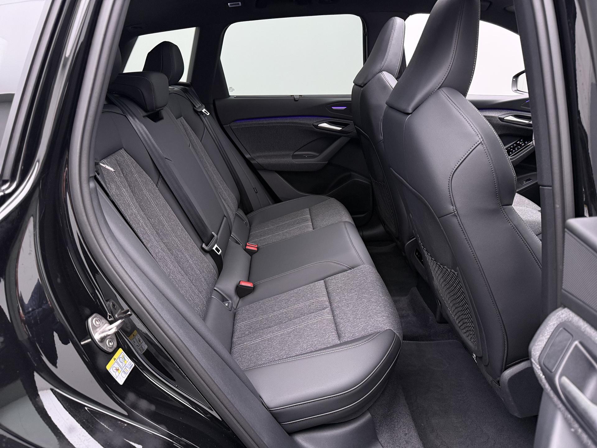Foto van Audi Q6 Suv E-tron Quattro