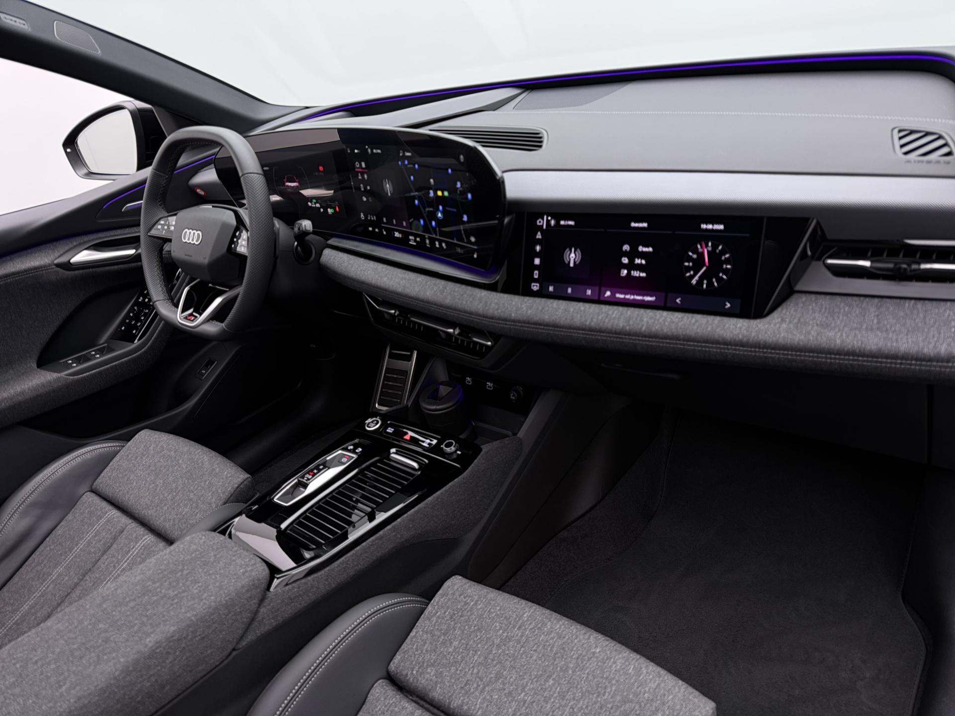 Foto van Audi Q6 Suv E-tron Quattro