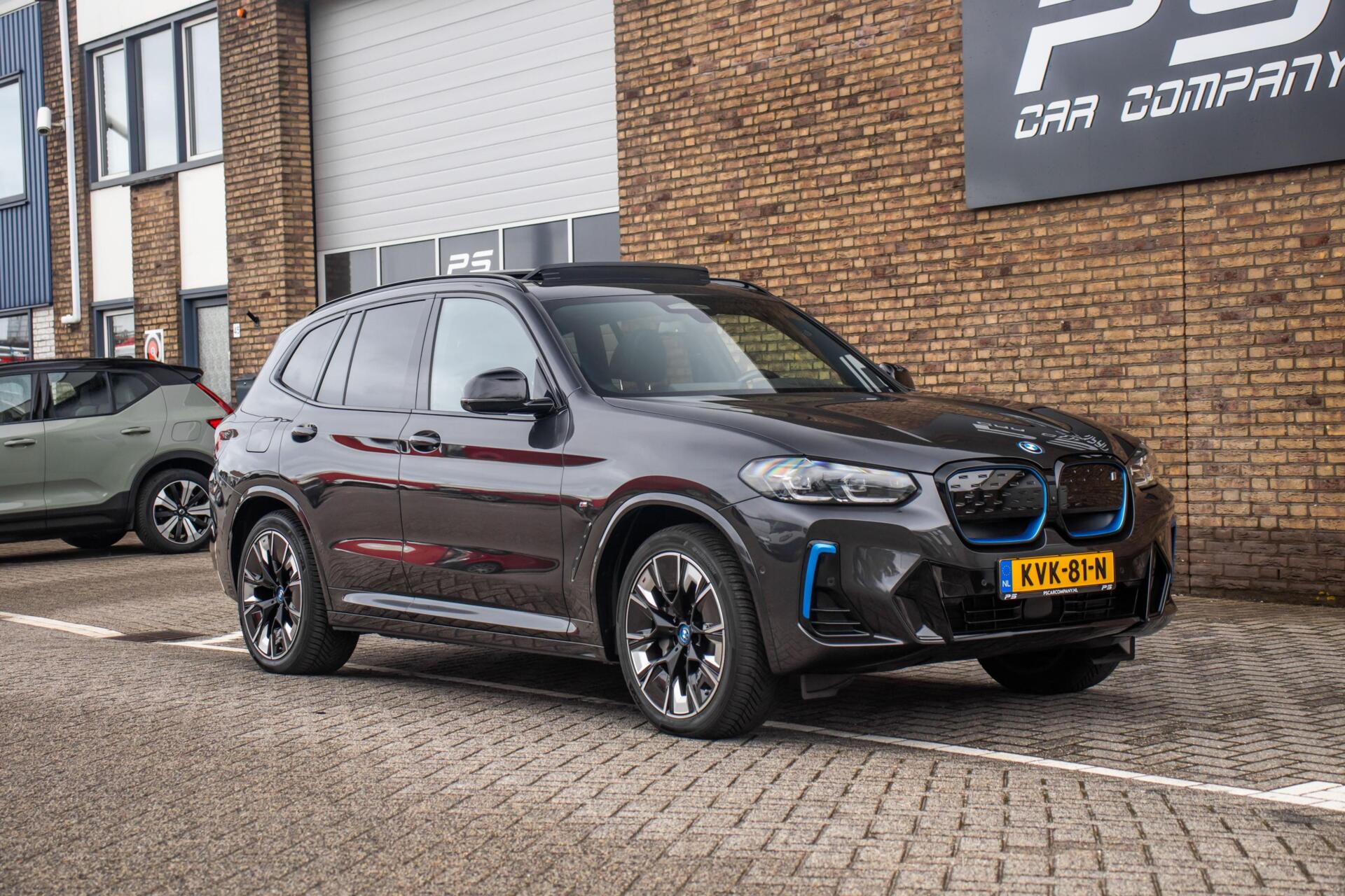 Foto van BMW Ix3