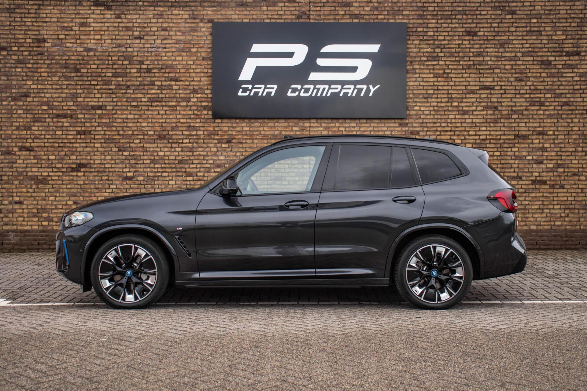 Foto van BMW Ix3