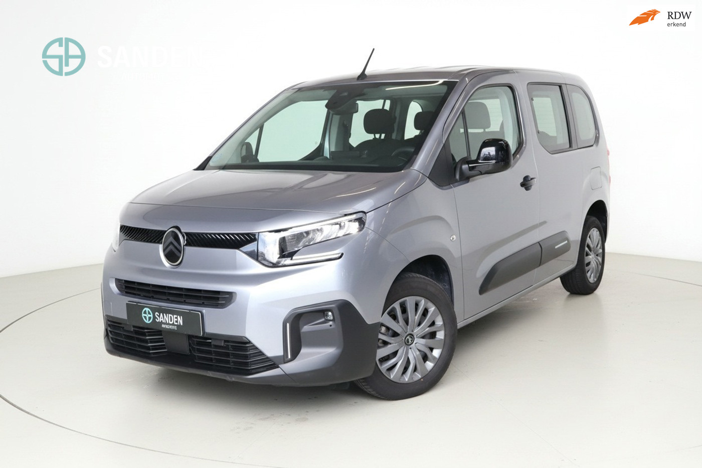 Citroen Ë-berlingo Plus 50 kWh|Automaat|Led|Applecarplay|Parkeersensoren|Snelladen 2025 - voorkant