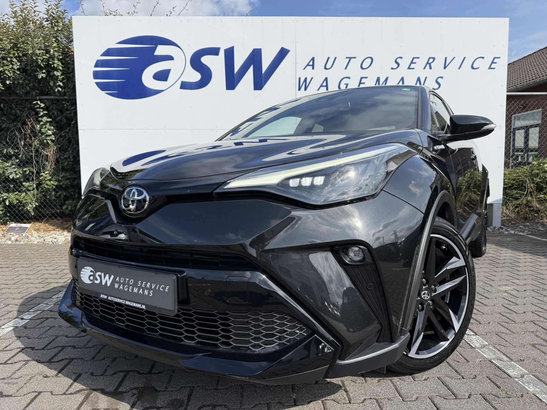 Foto van Toyota C-hr