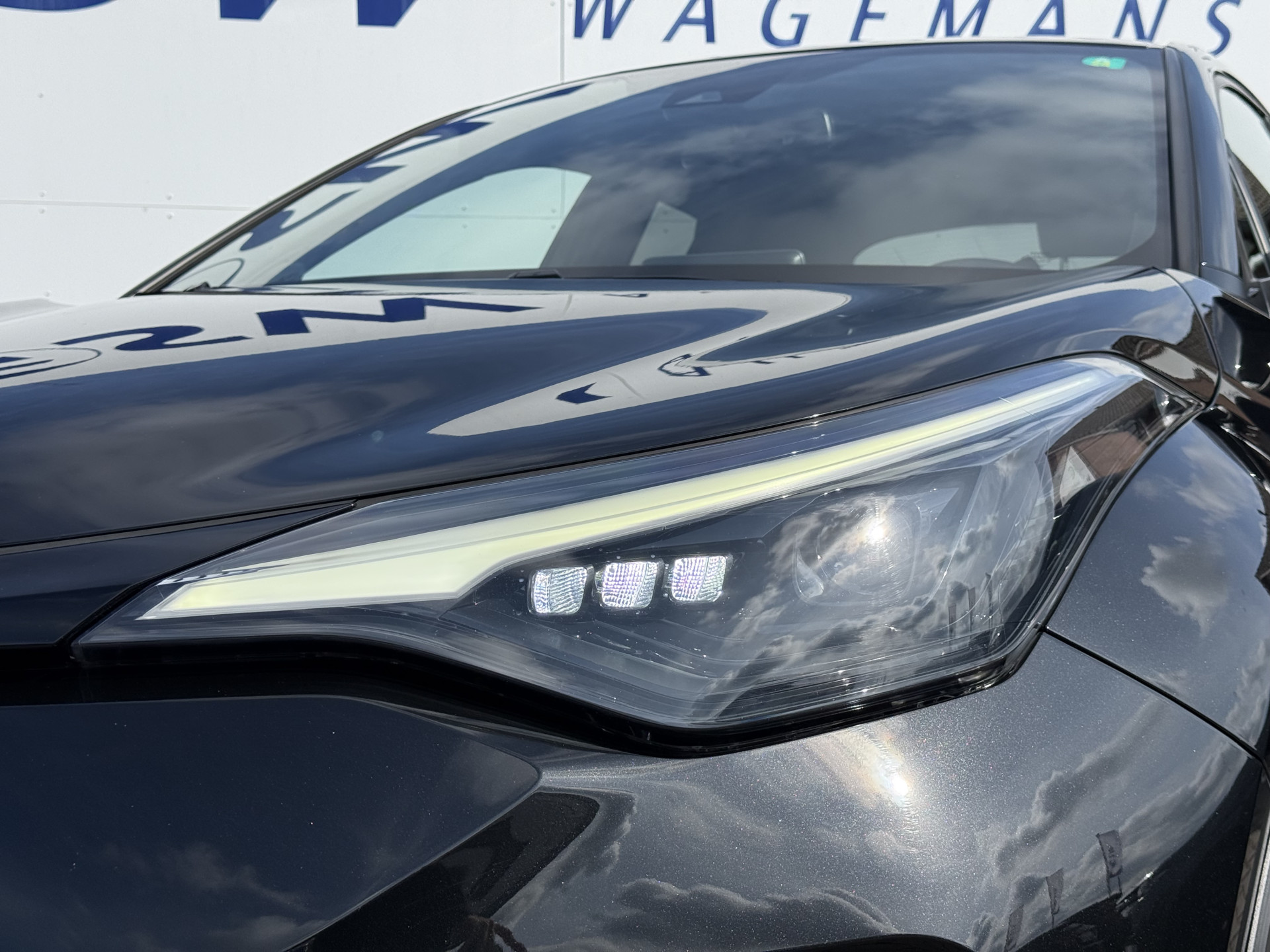 Foto van Toyota C-hr