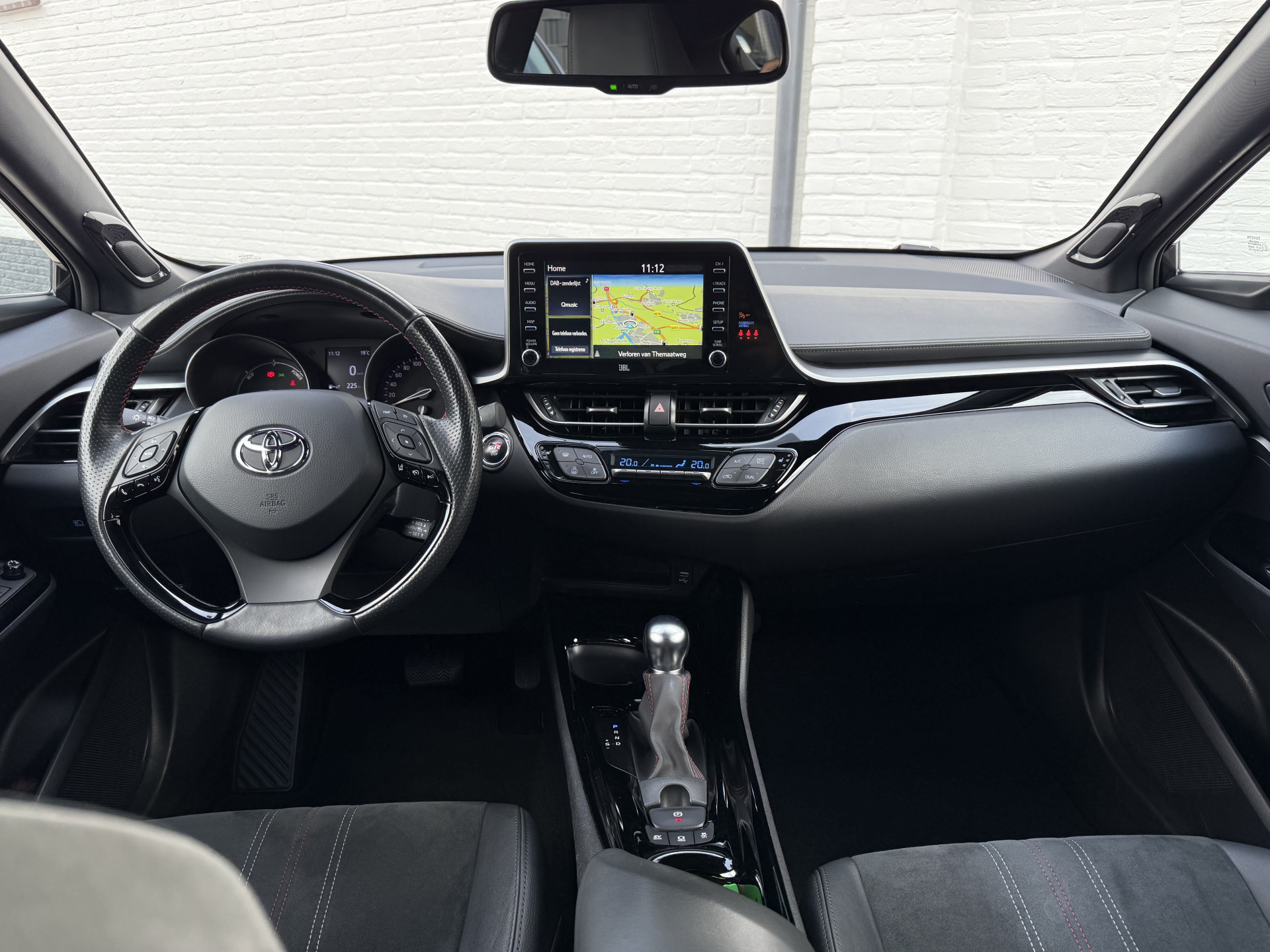 Foto van Toyota C-hr