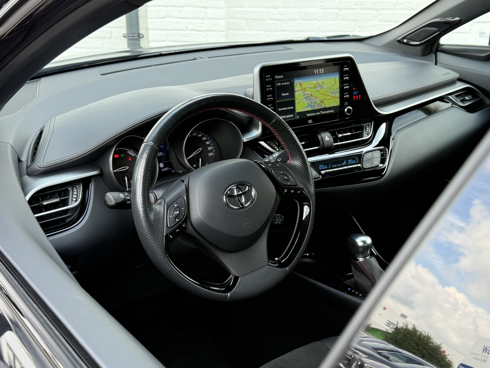 Foto van Toyota C-hr