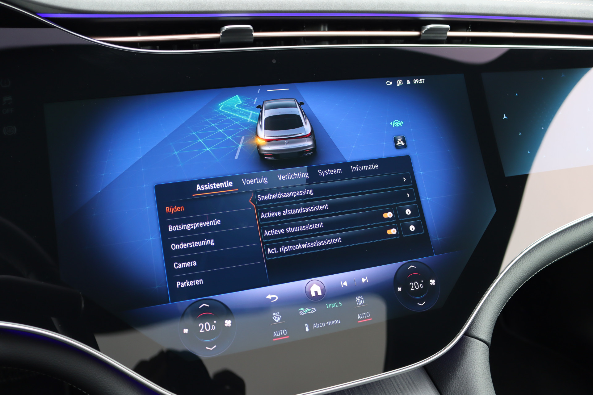 Foto van Mercedes-Benz Eqs