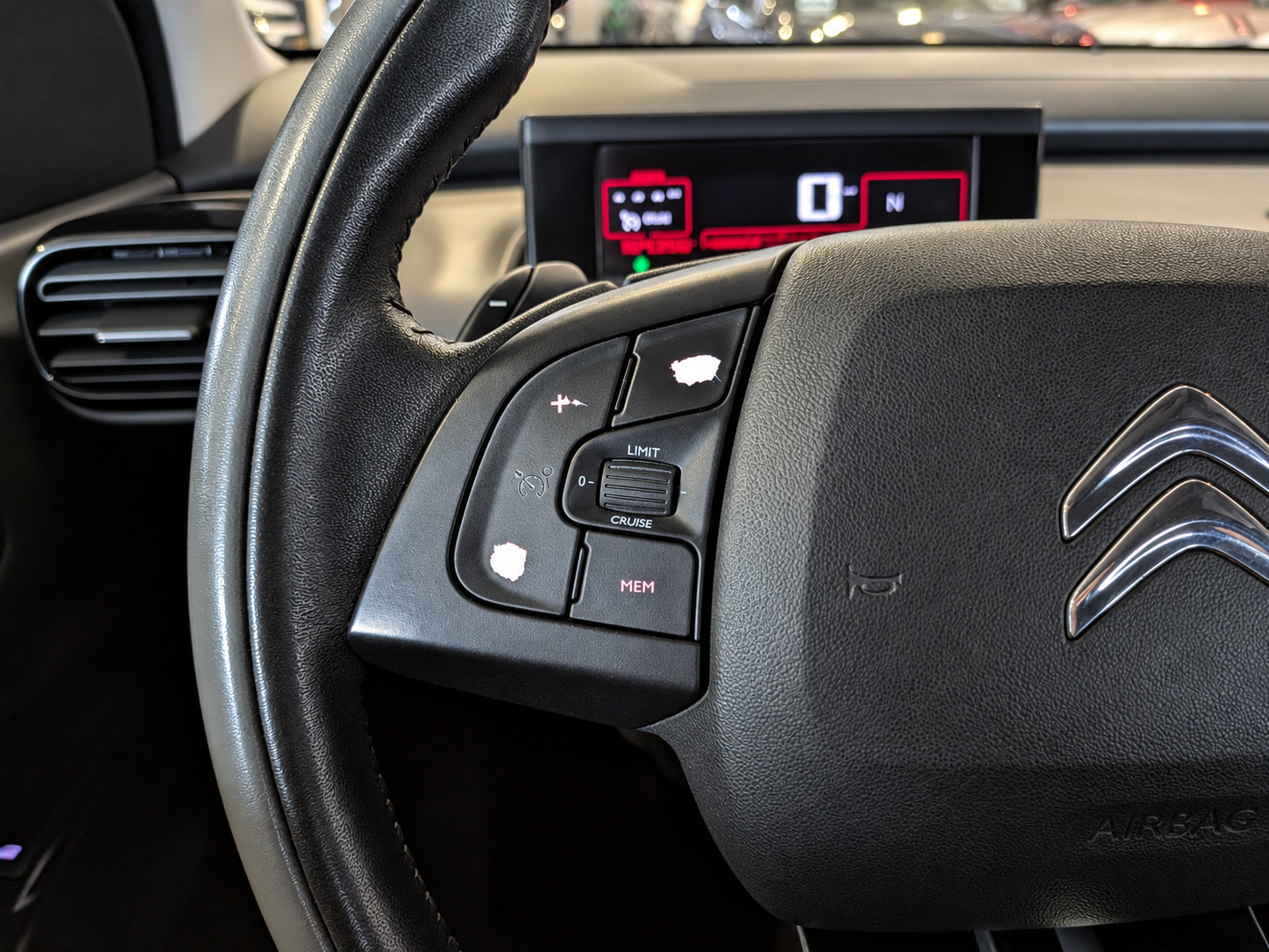 Foto van Citroen C4 Cactus