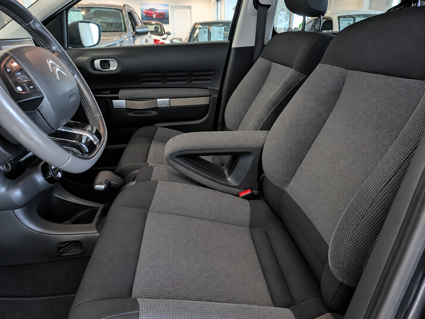 Foto van Citroen C4 Cactus