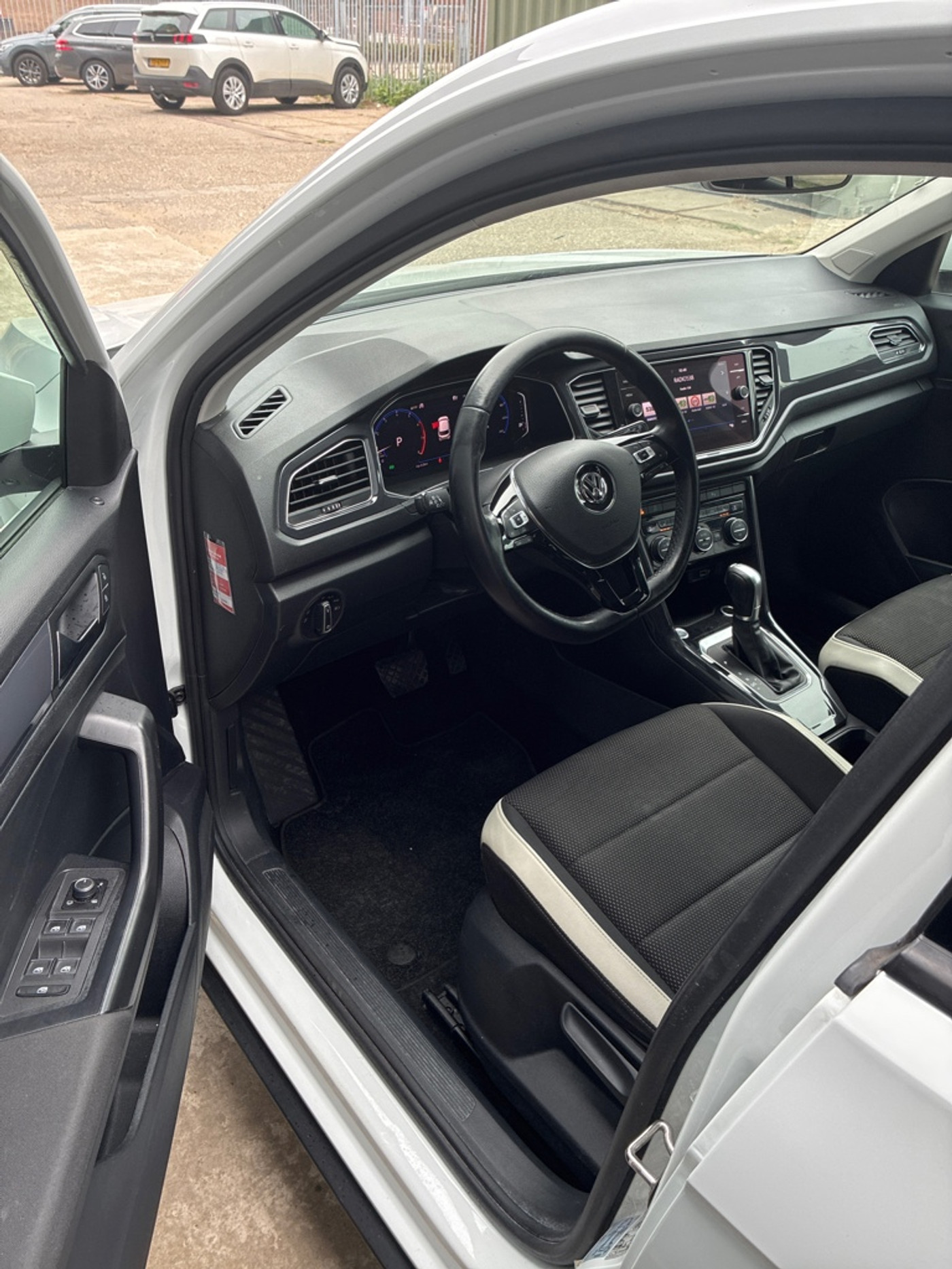 Foto van Volkswagen T-roc