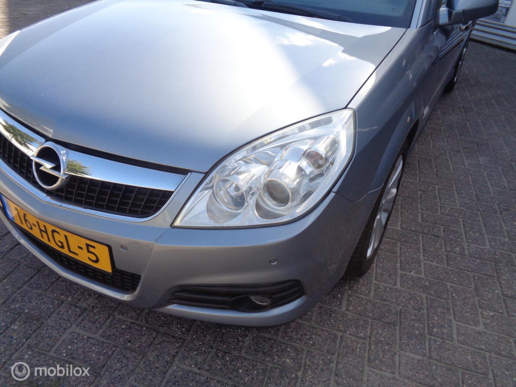 Foto van Opel Vectra Station Wagon