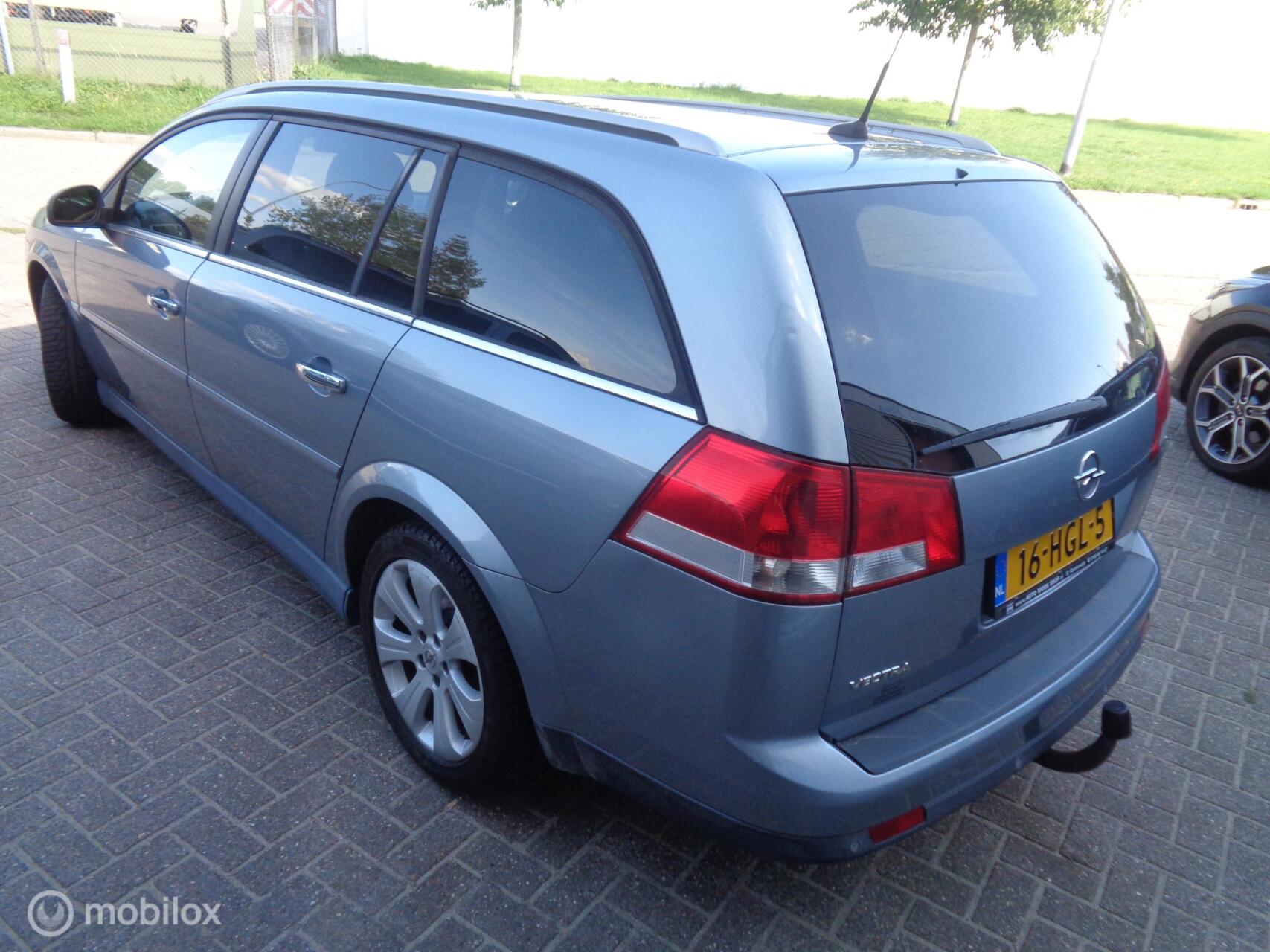 Foto van Opel Vectra Station Wagon