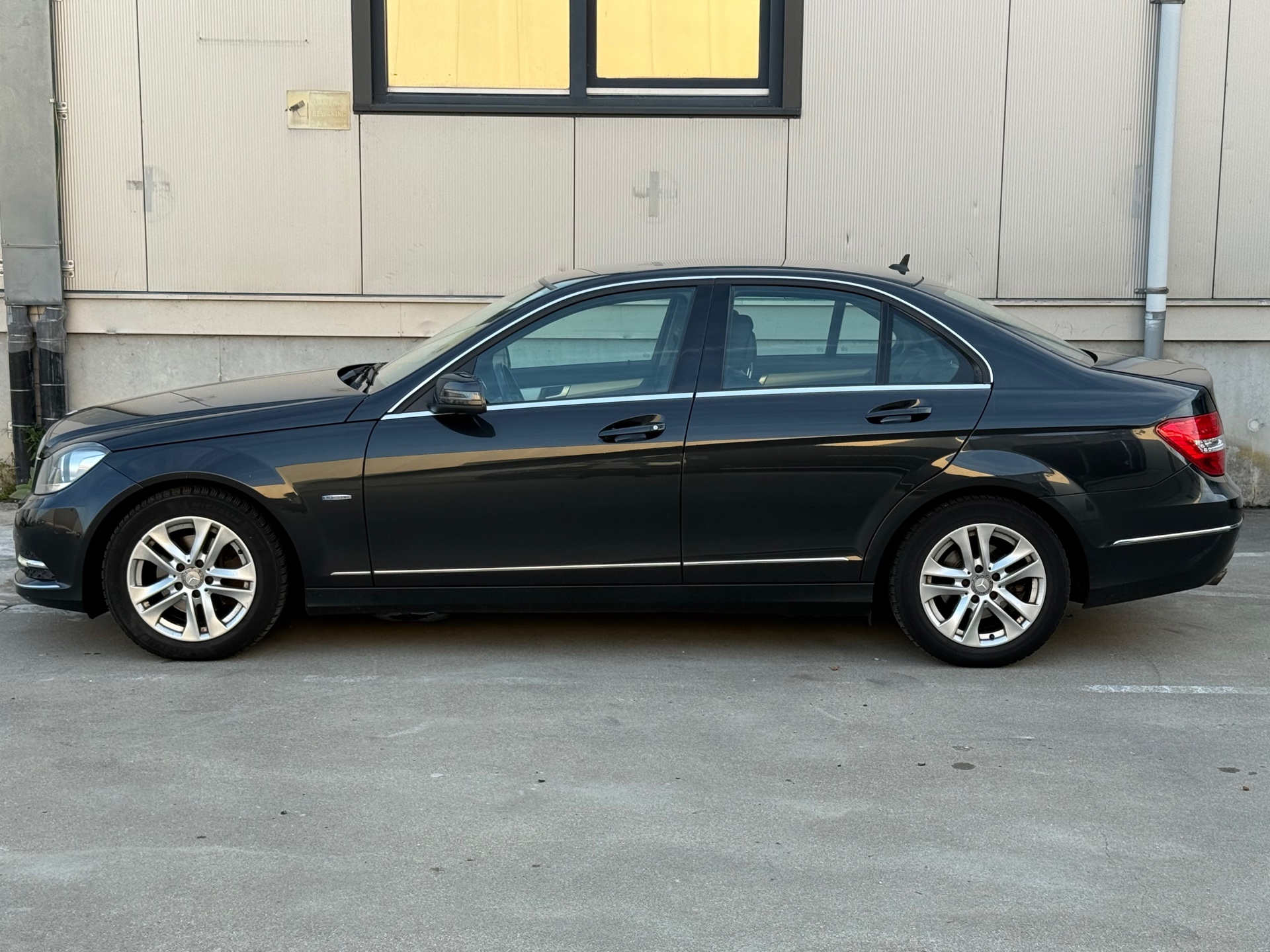 Foto van Mercedes-Benz C 180