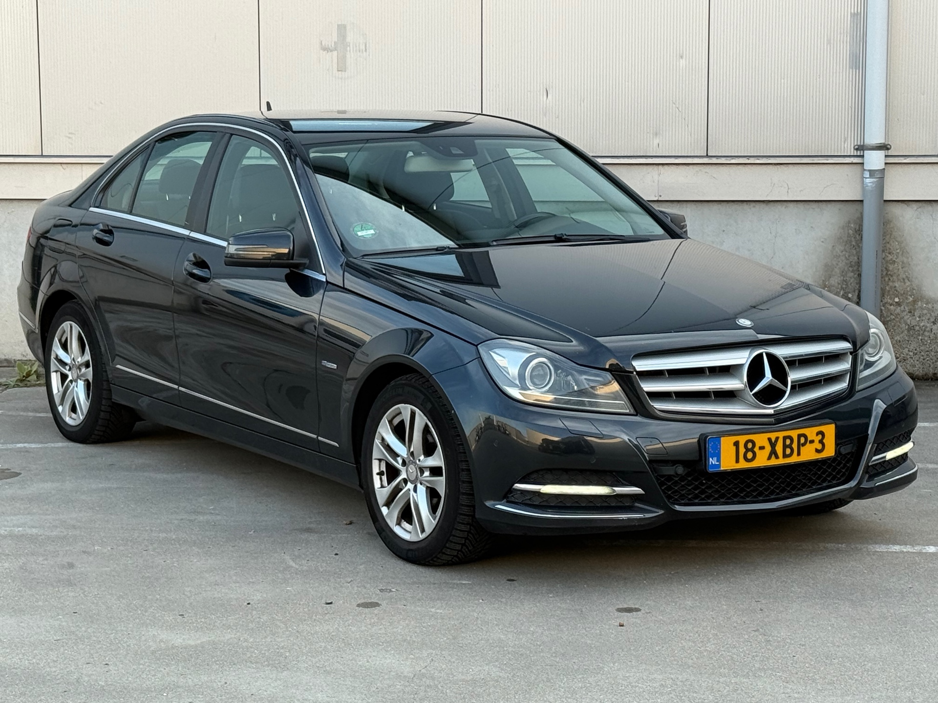 Mercedes-Benz C 180 180 Business Class Avantgarde / APK / Navigatie / Nette auto / inruil mog. 2012 - voorkant