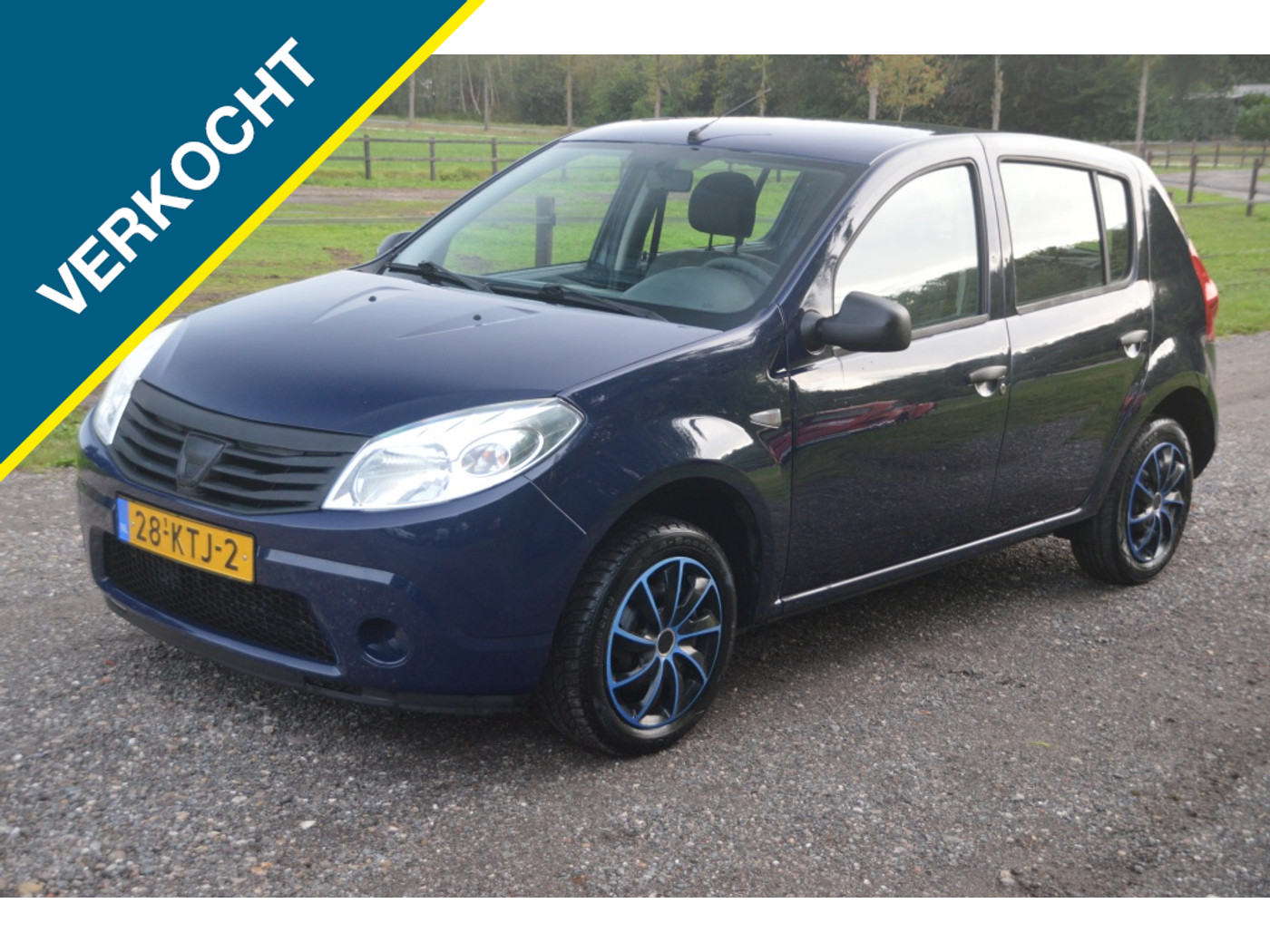Dacia Sandero 1.2 Blauw APK Feb 2027 2010 - voorkant