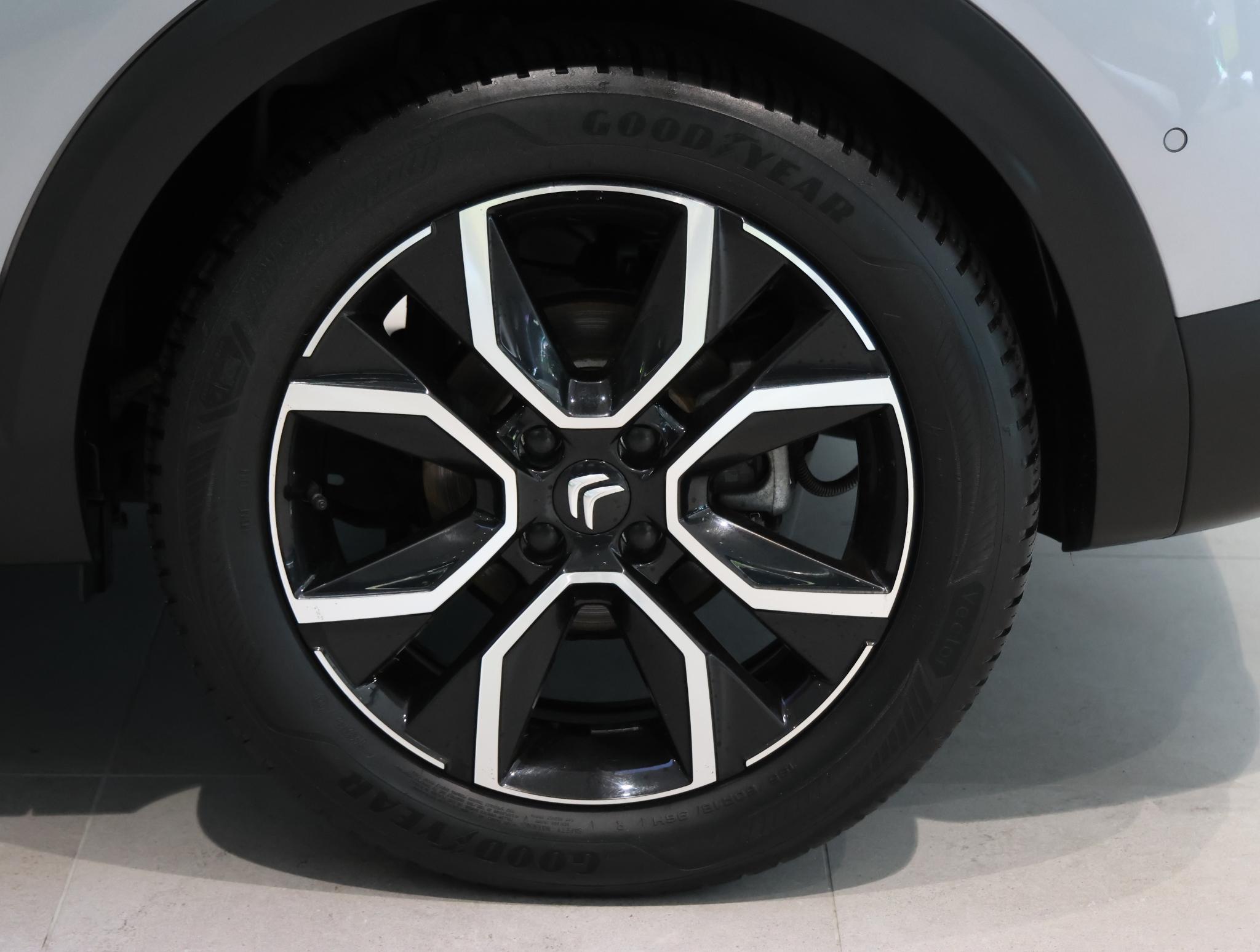 Foto van Citroen E-c4