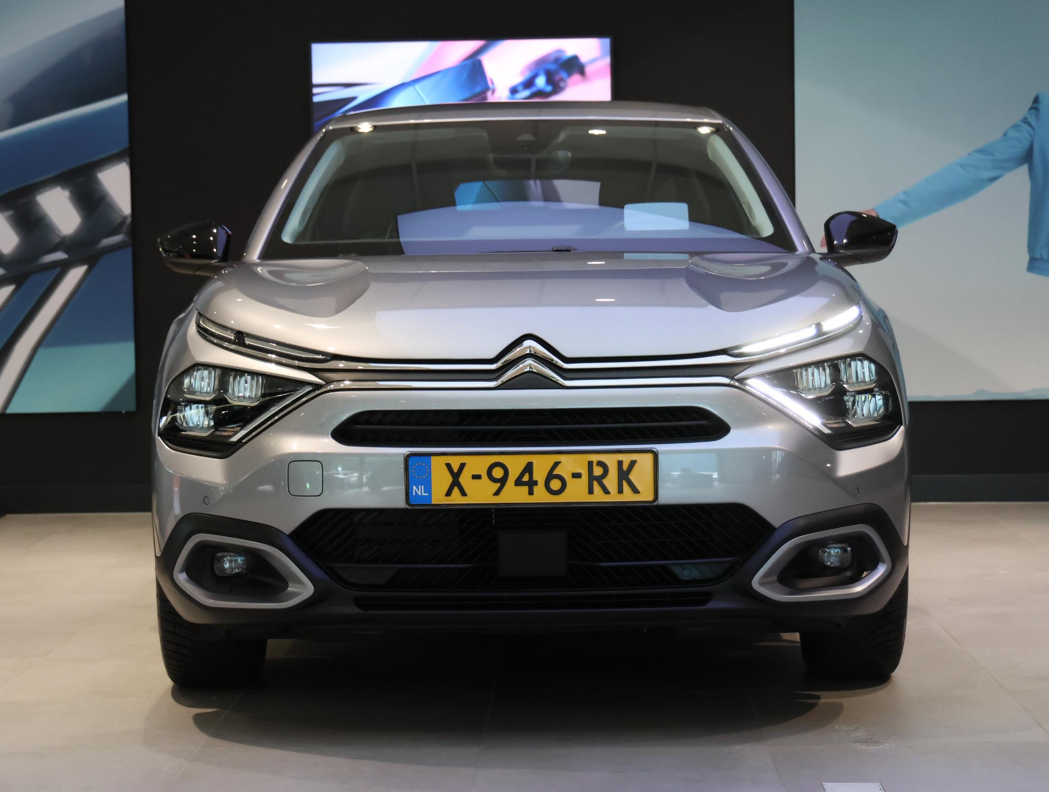 Foto van Citroen E-c4