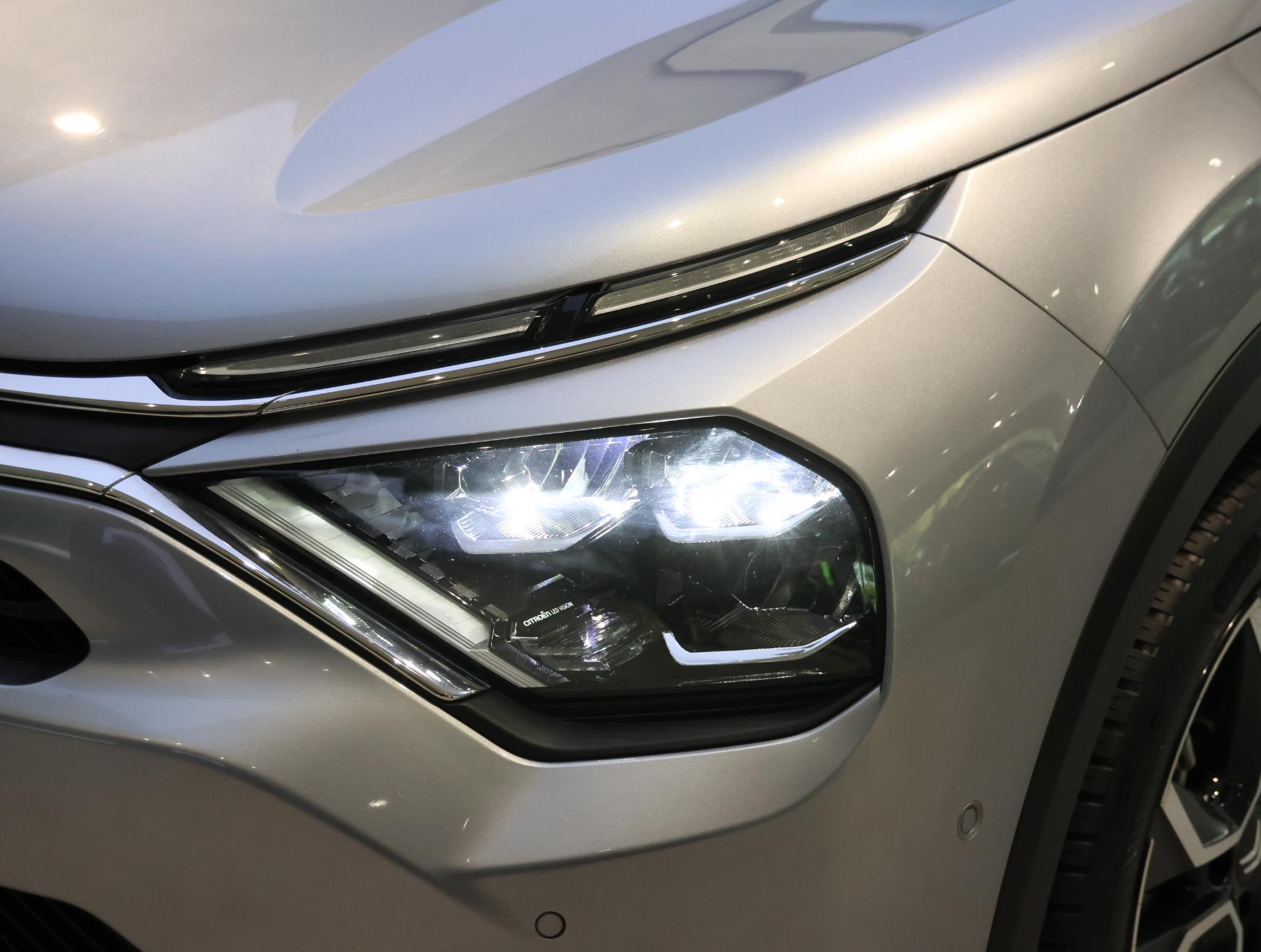 Foto van Citroen E-c4